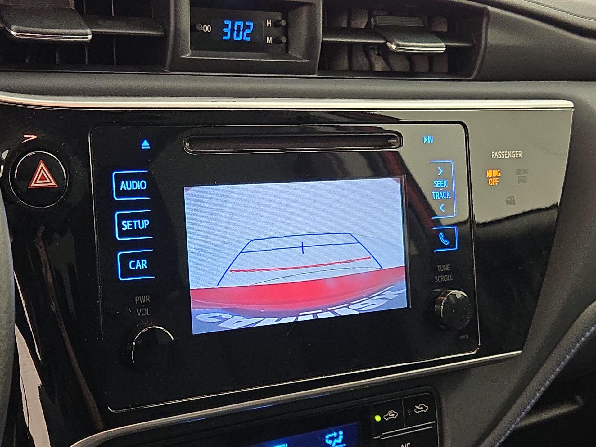 Thumbnail: 2017 Toyota Corolla - 14