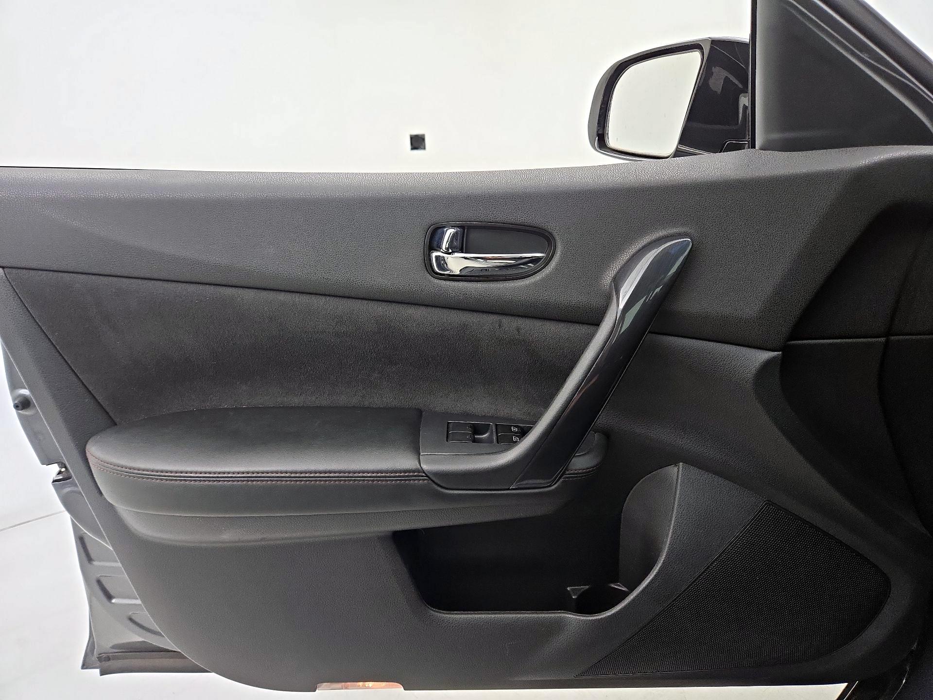 Thumbnail: 2014 Nissan Maxima - 12