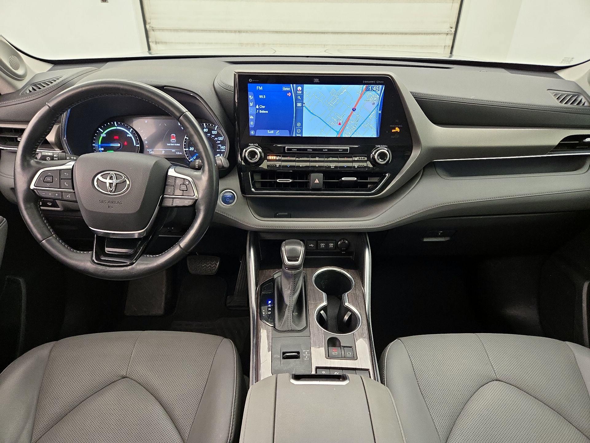 Thumbnail: 2021 Toyota Highlander - 9