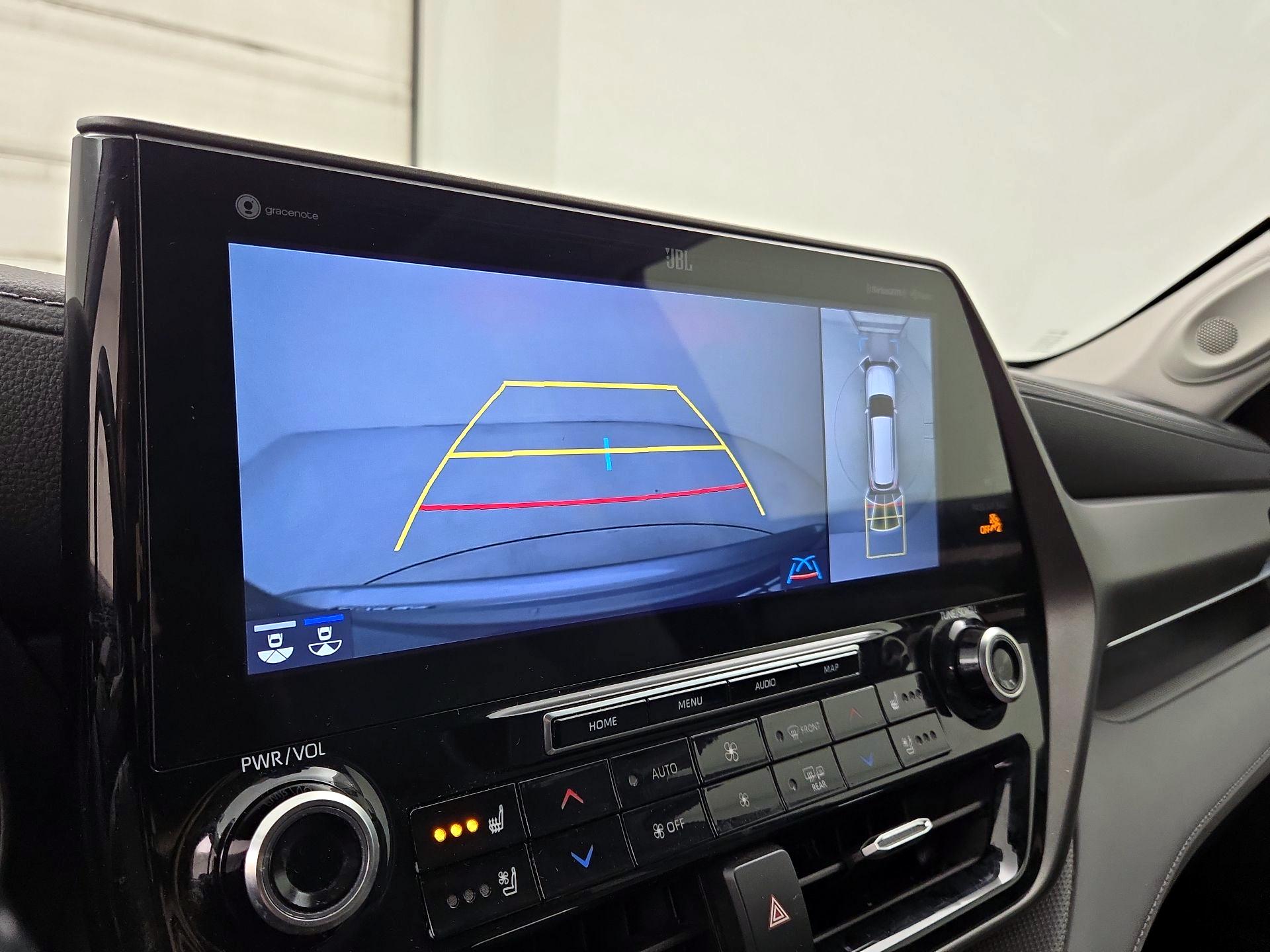 Thumbnail: 2021 Toyota Highlander - 15