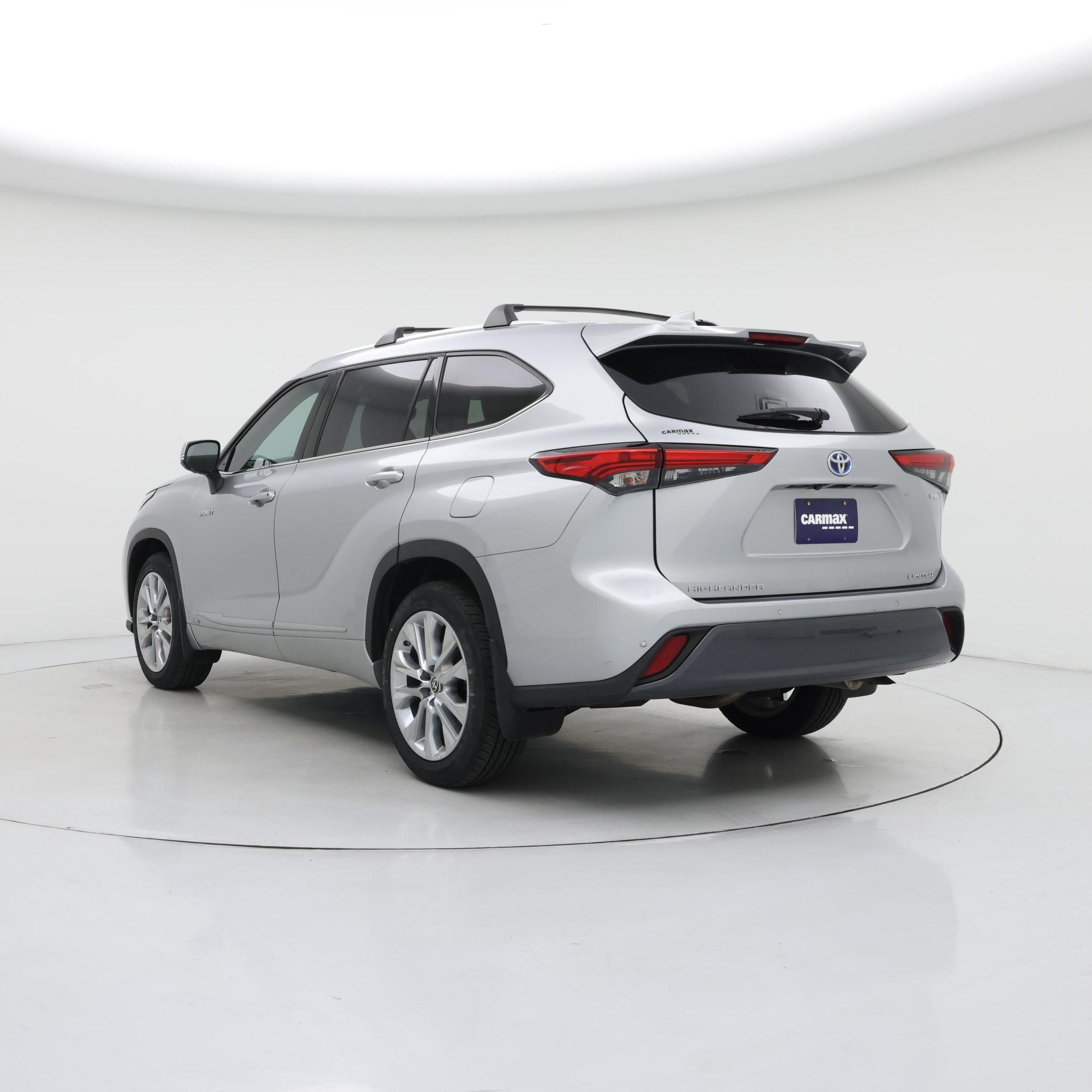 Thumbnail: 2021 Toyota Highlander - 2