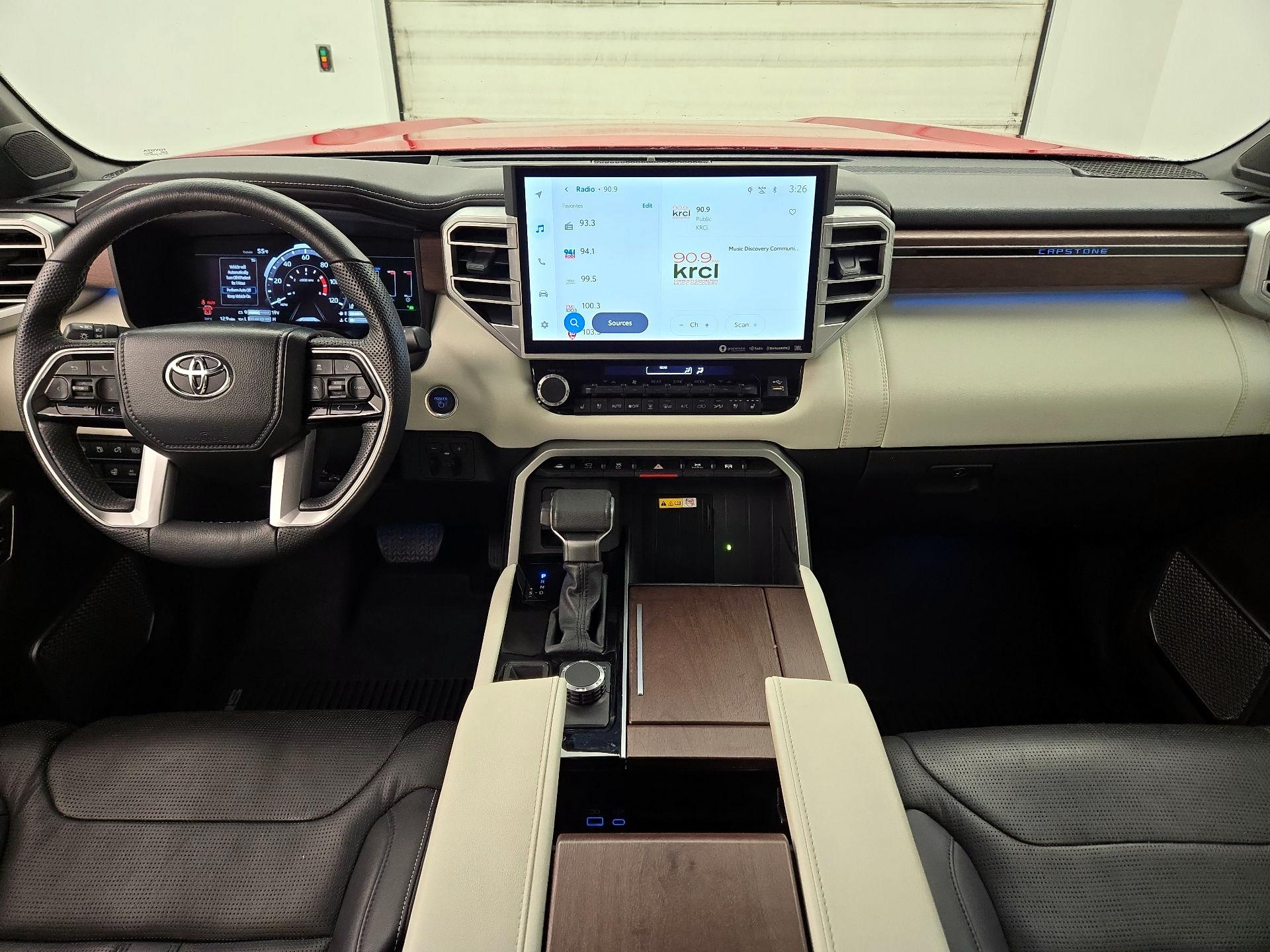 Thumbnail: 2023 Toyota Sequoia - 9