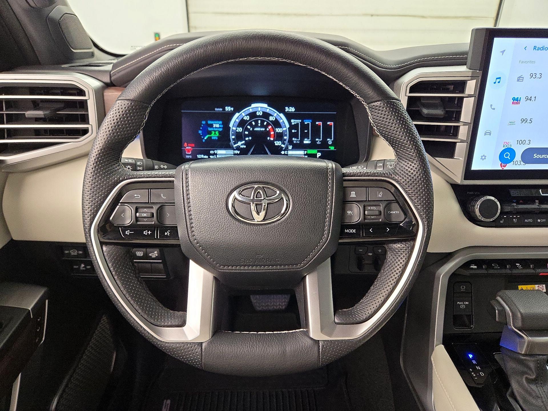 Thumbnail: 2023 Toyota Sequoia - 10