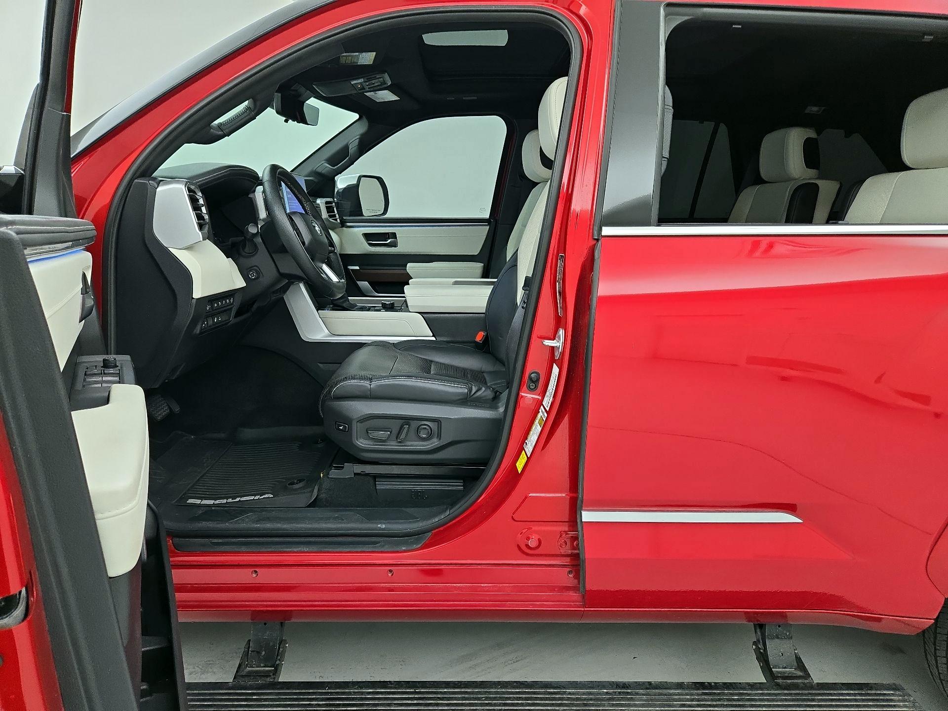 Thumbnail: 2023 Toyota Sequoia - 11