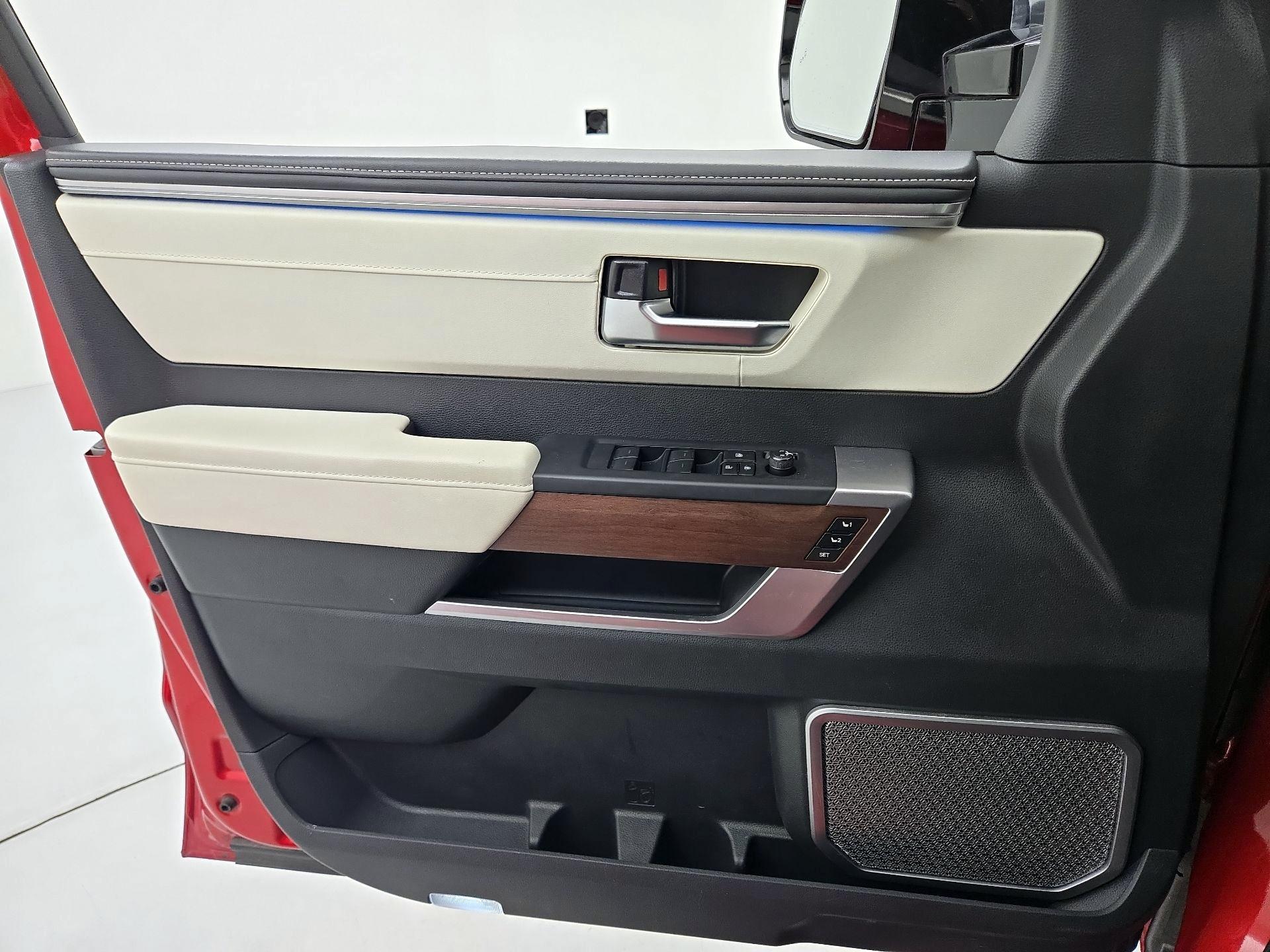 Thumbnail: 2023 Toyota Sequoia - 12