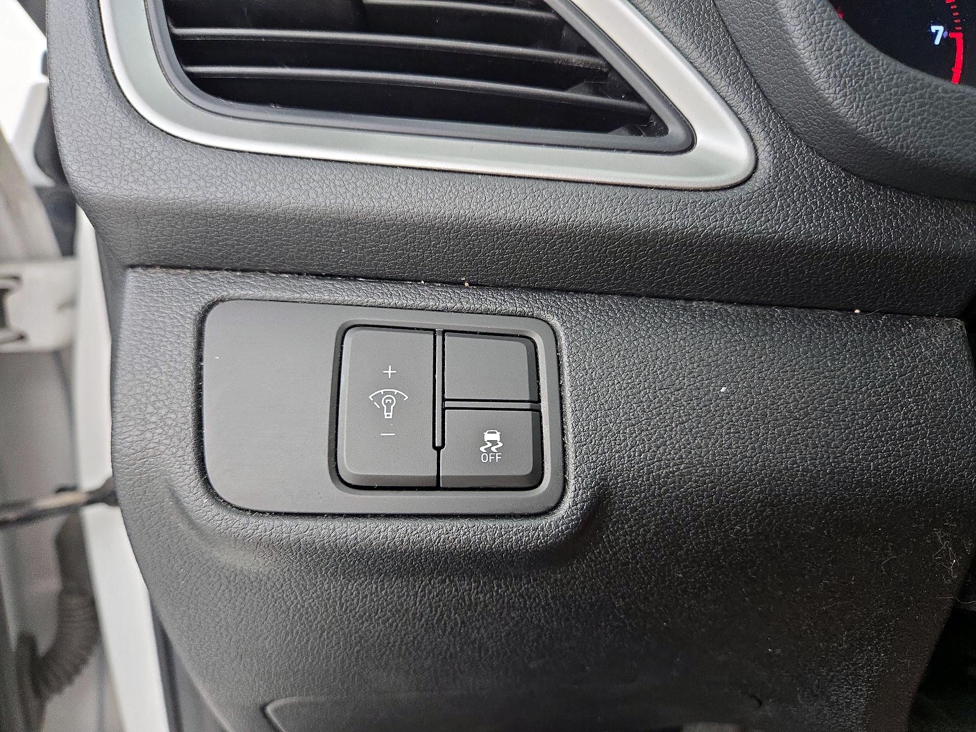 Thumbnail: 2019 Hyundai Accent - 13