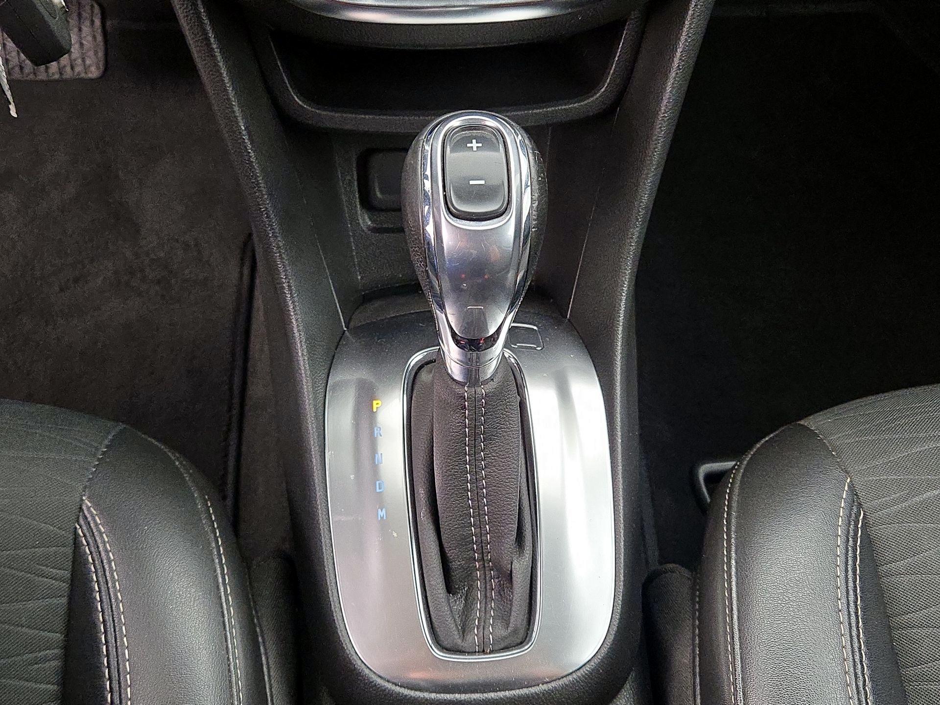 Thumbnail: 2016 Buick Encore - 17