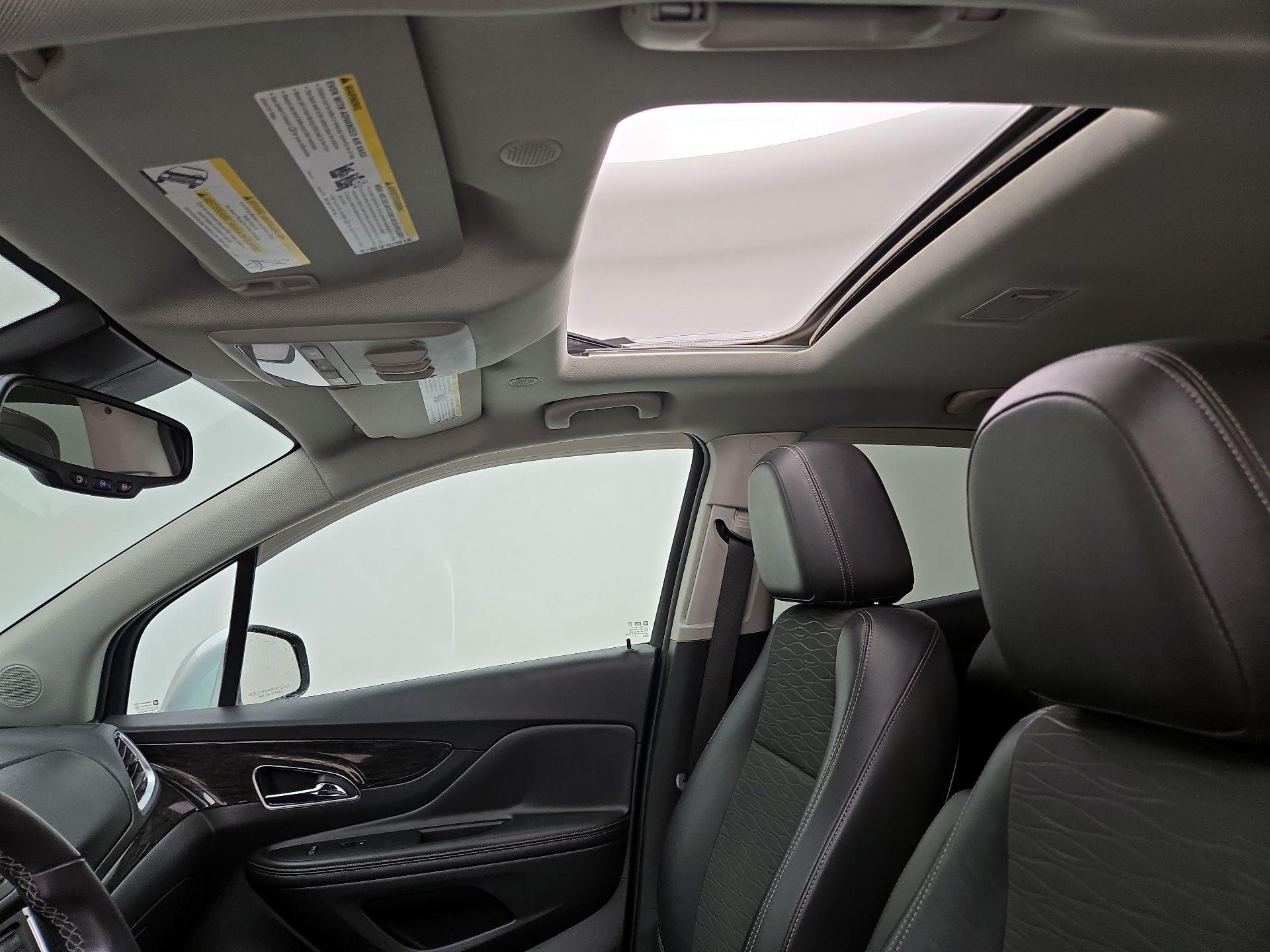 Thumbnail: 2016 Buick Encore - 19