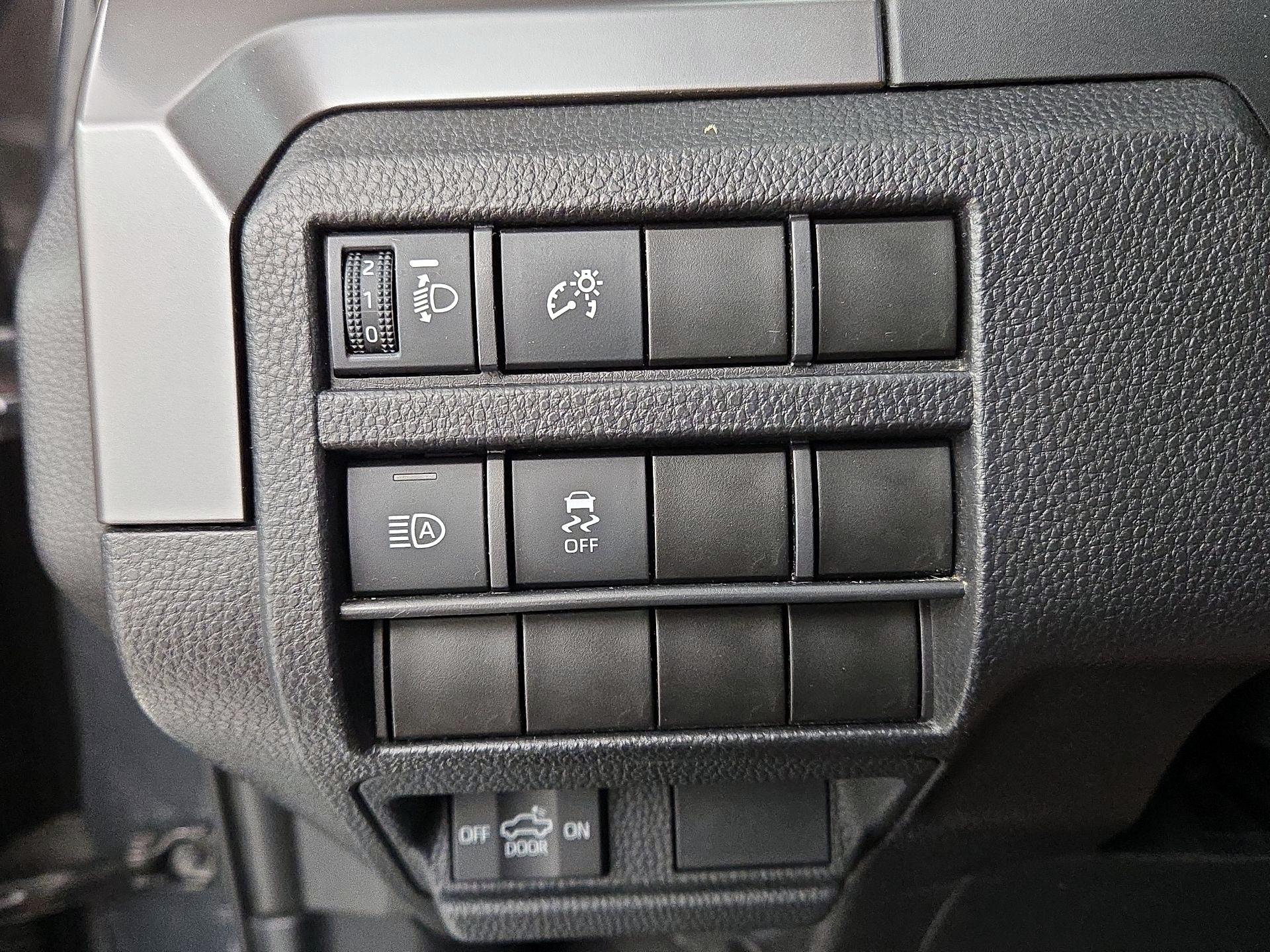 Thumbnail: 2025 Toyota Tacoma - 13