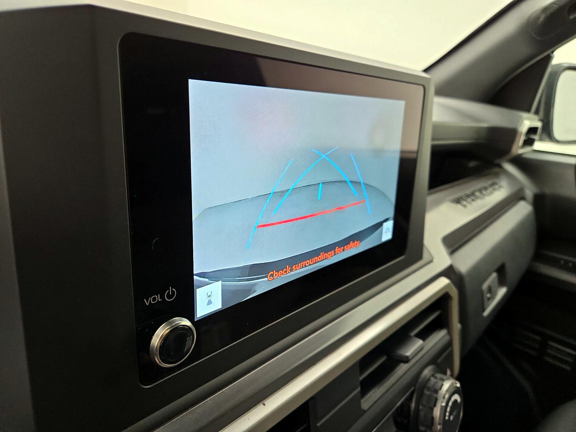 Thumbnail: 2025 Toyota Tacoma - 14