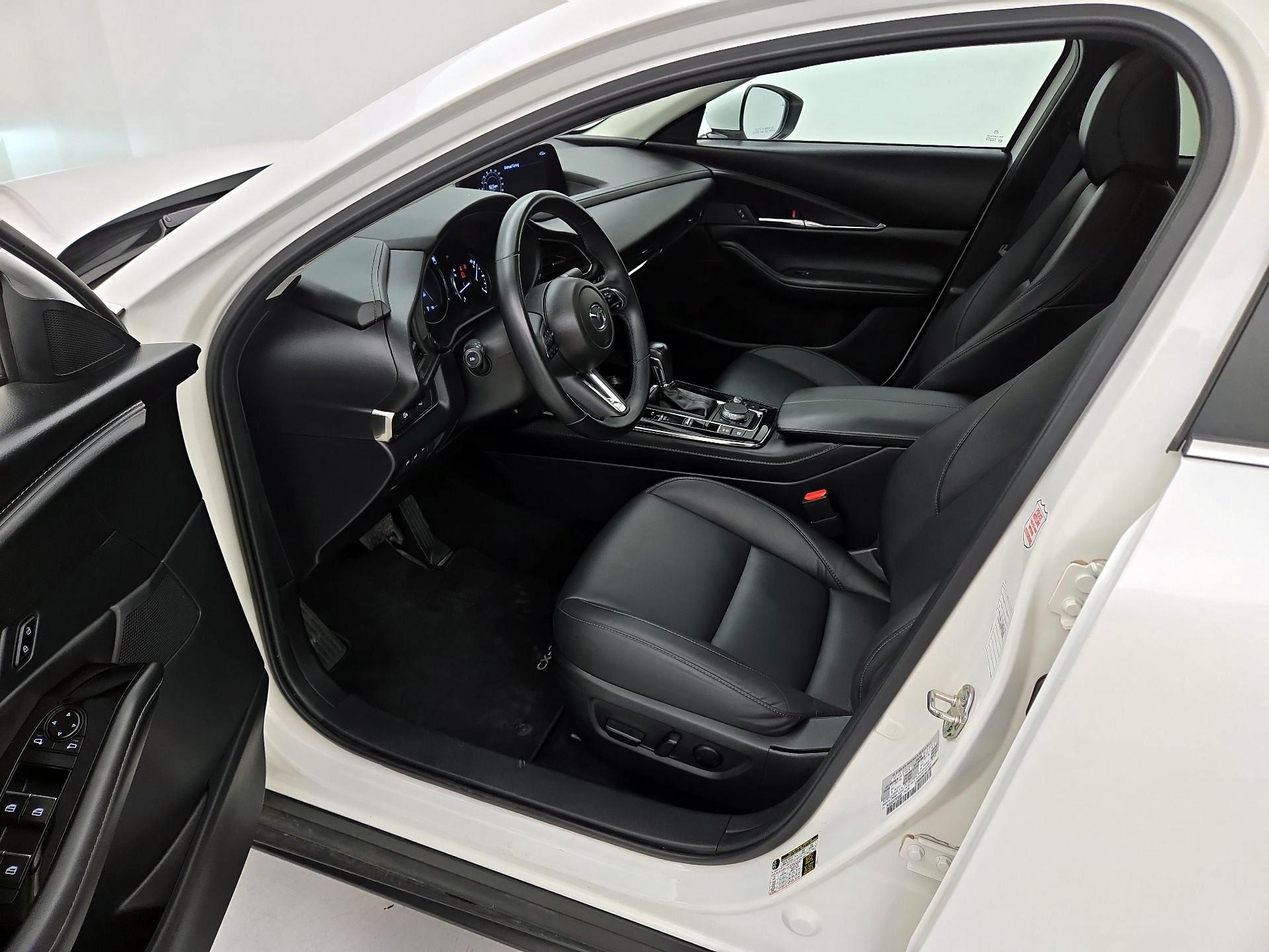 Thumbnail: 2025 Mazda CX-30 - 11