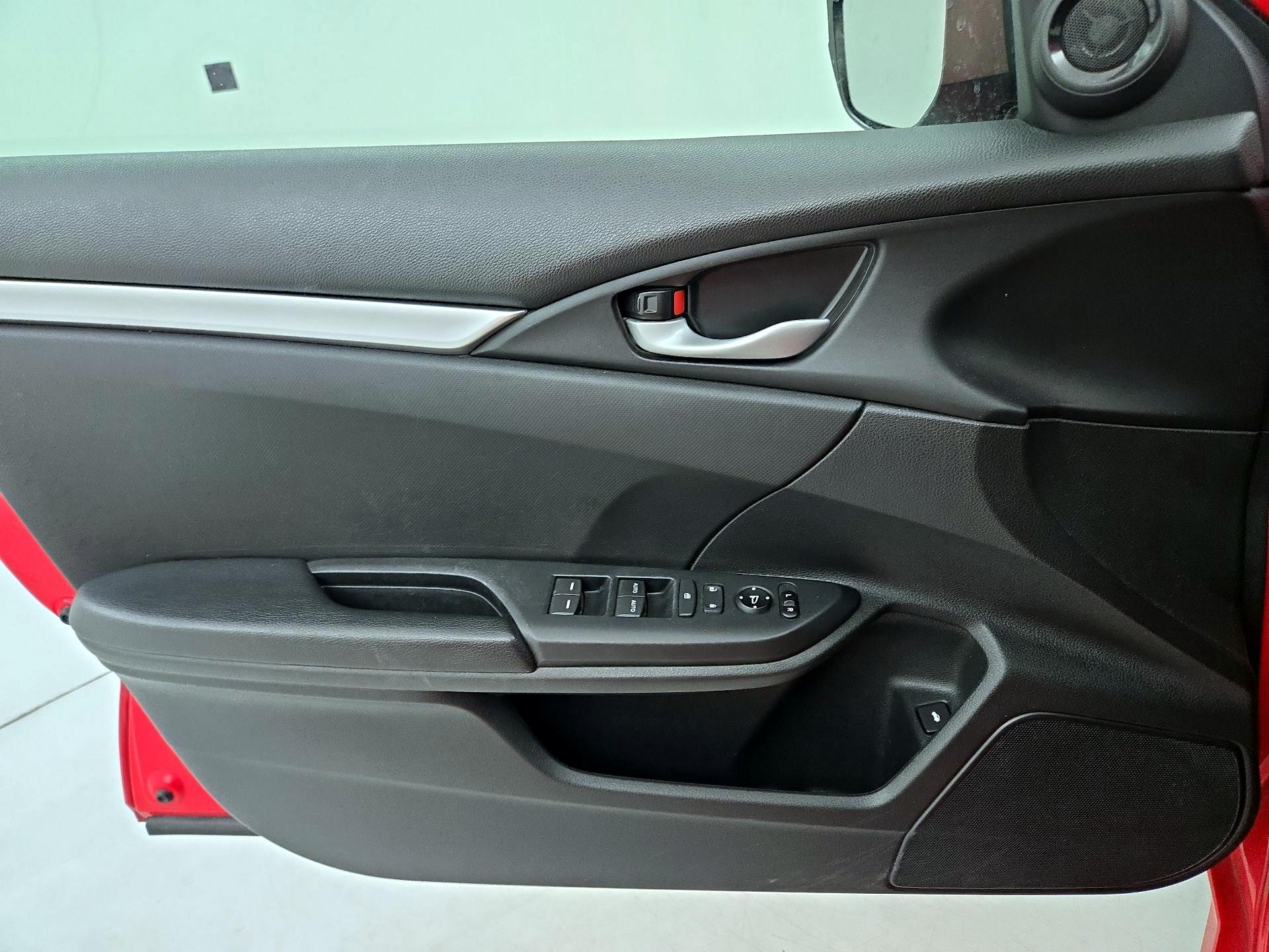 Thumbnail: 2019 Honda Civic - 12