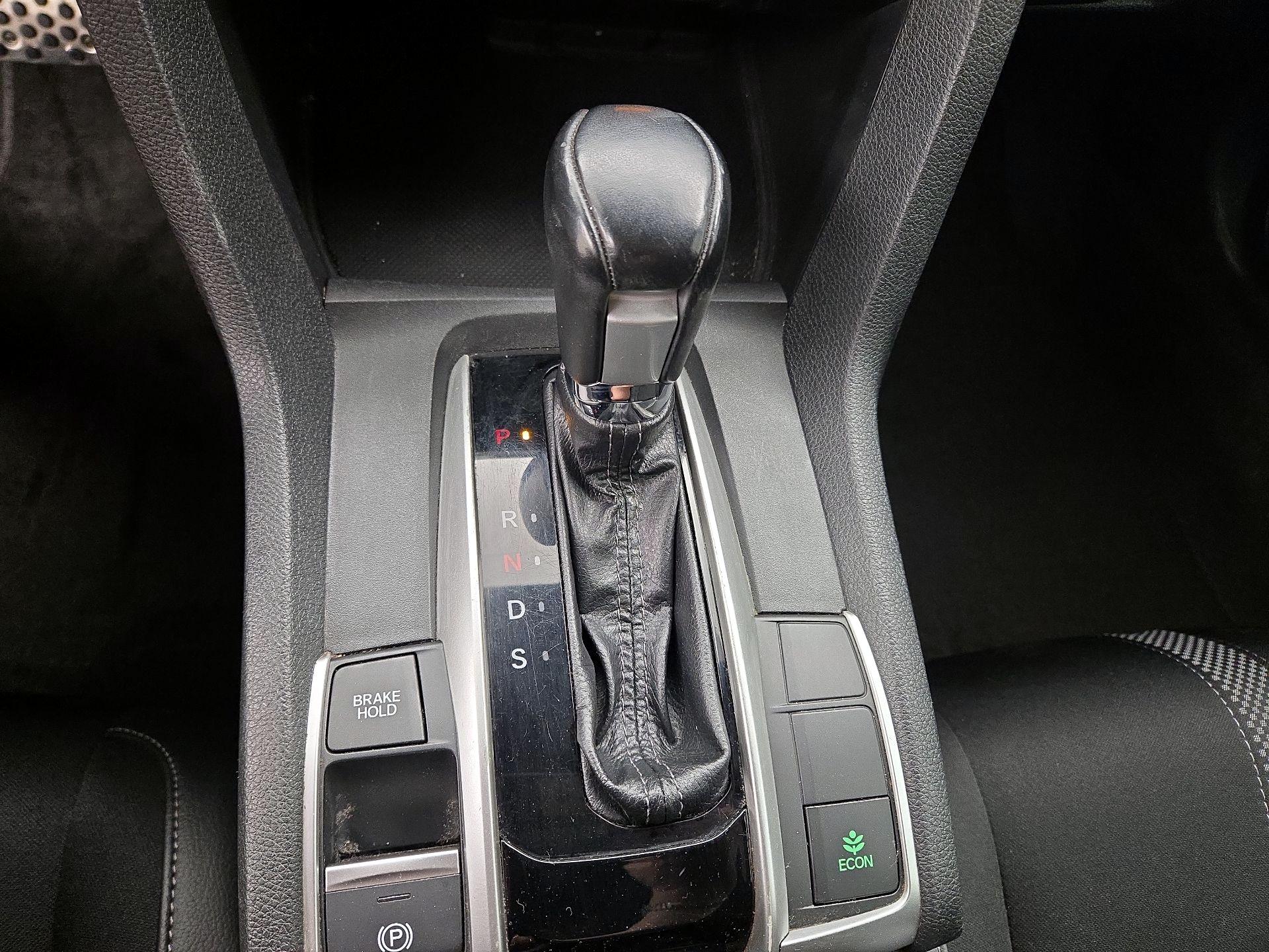 Thumbnail: 2019 Honda Civic - 17