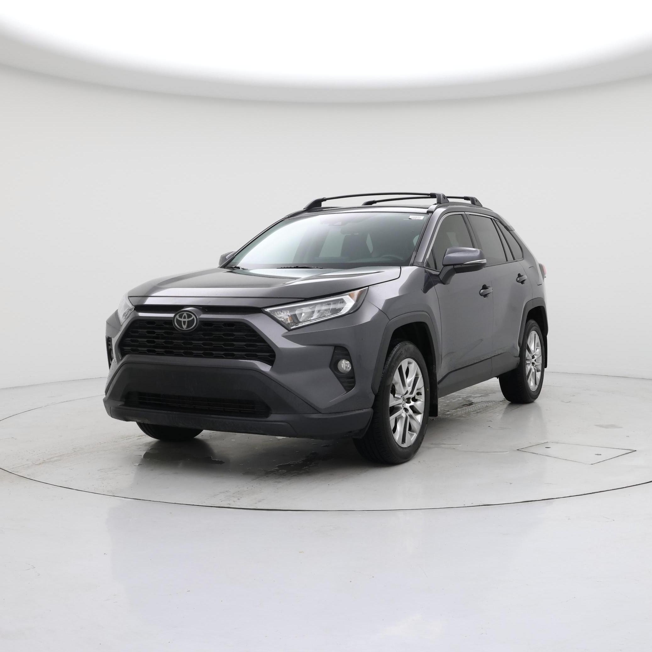 Thumbnail: 2020 Toyota RAV4 - 4