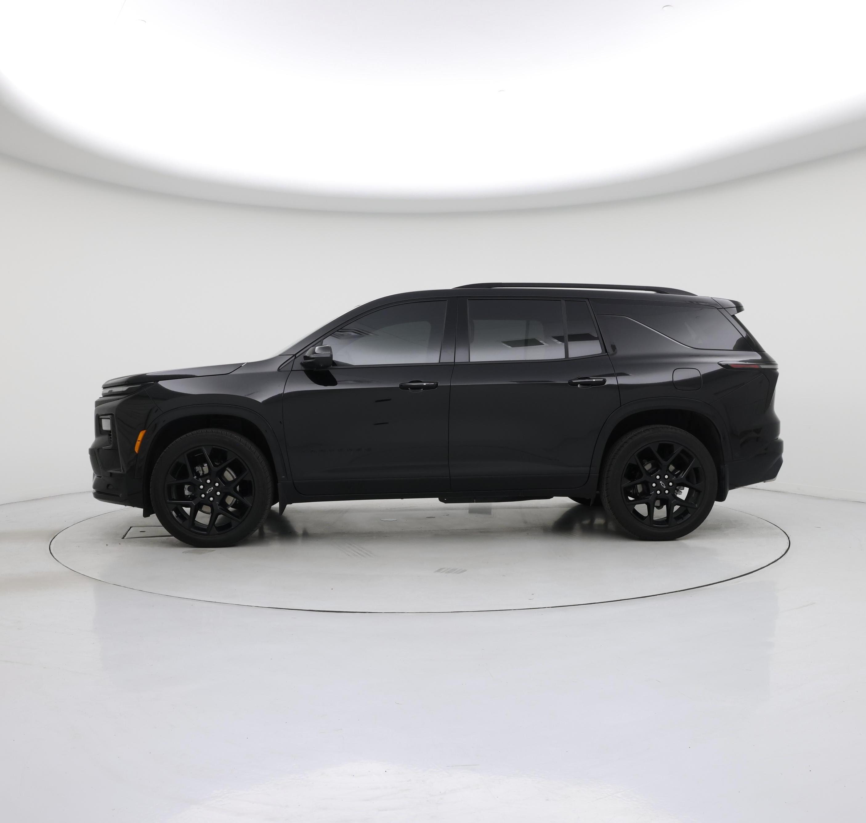 Thumbnail: 2026 Chevrolet Traverse - 3