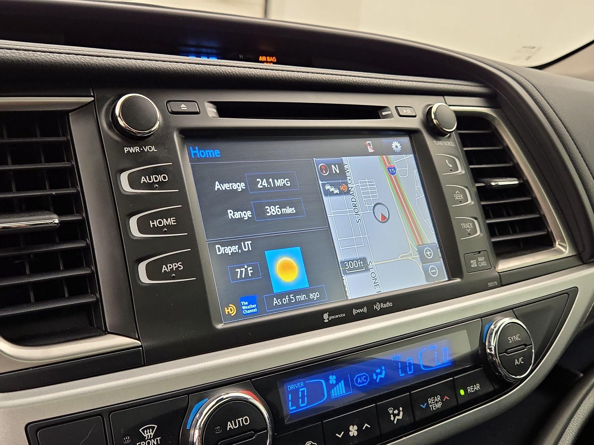 Thumbnail: 2017 Toyota Highlander - 14