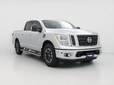 2017 Nissan Titan SV