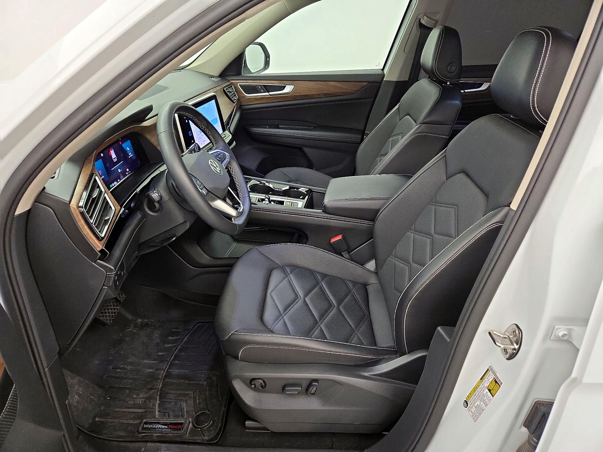 Thumbnail: 2024 Volkswagen Atlas - 11