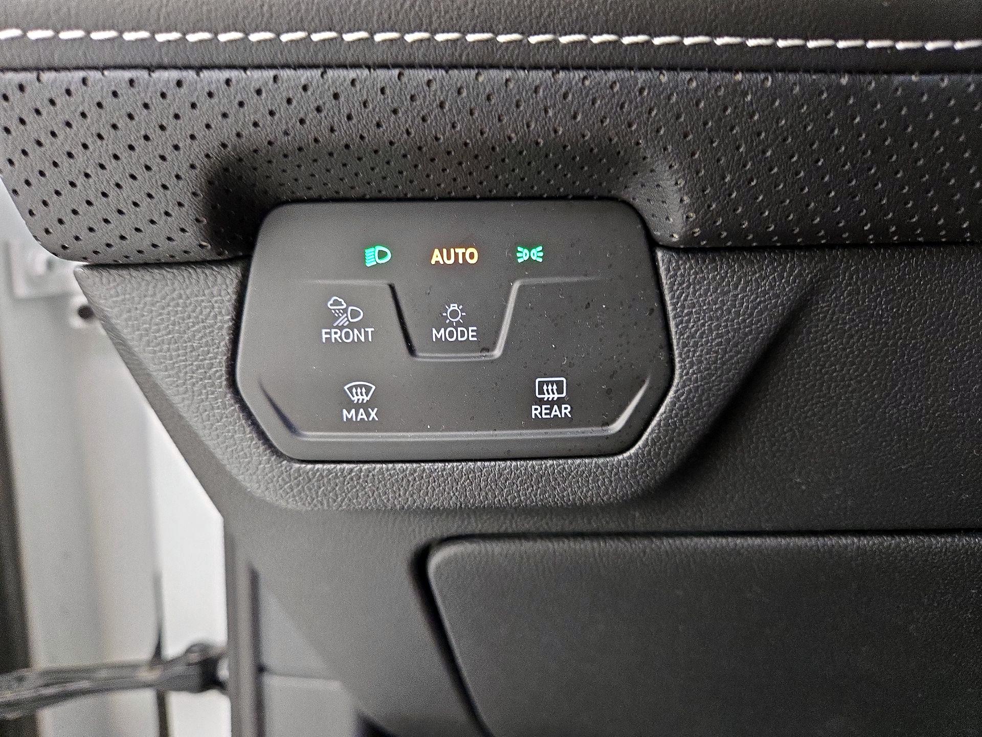 Thumbnail: 2024 Volkswagen Atlas - 13