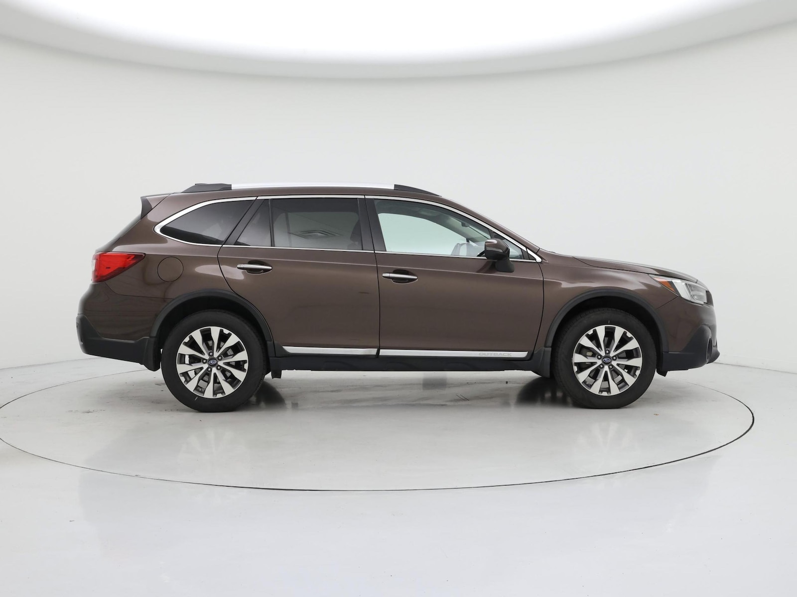 2019 Subaru Outback Touring - Photo 8