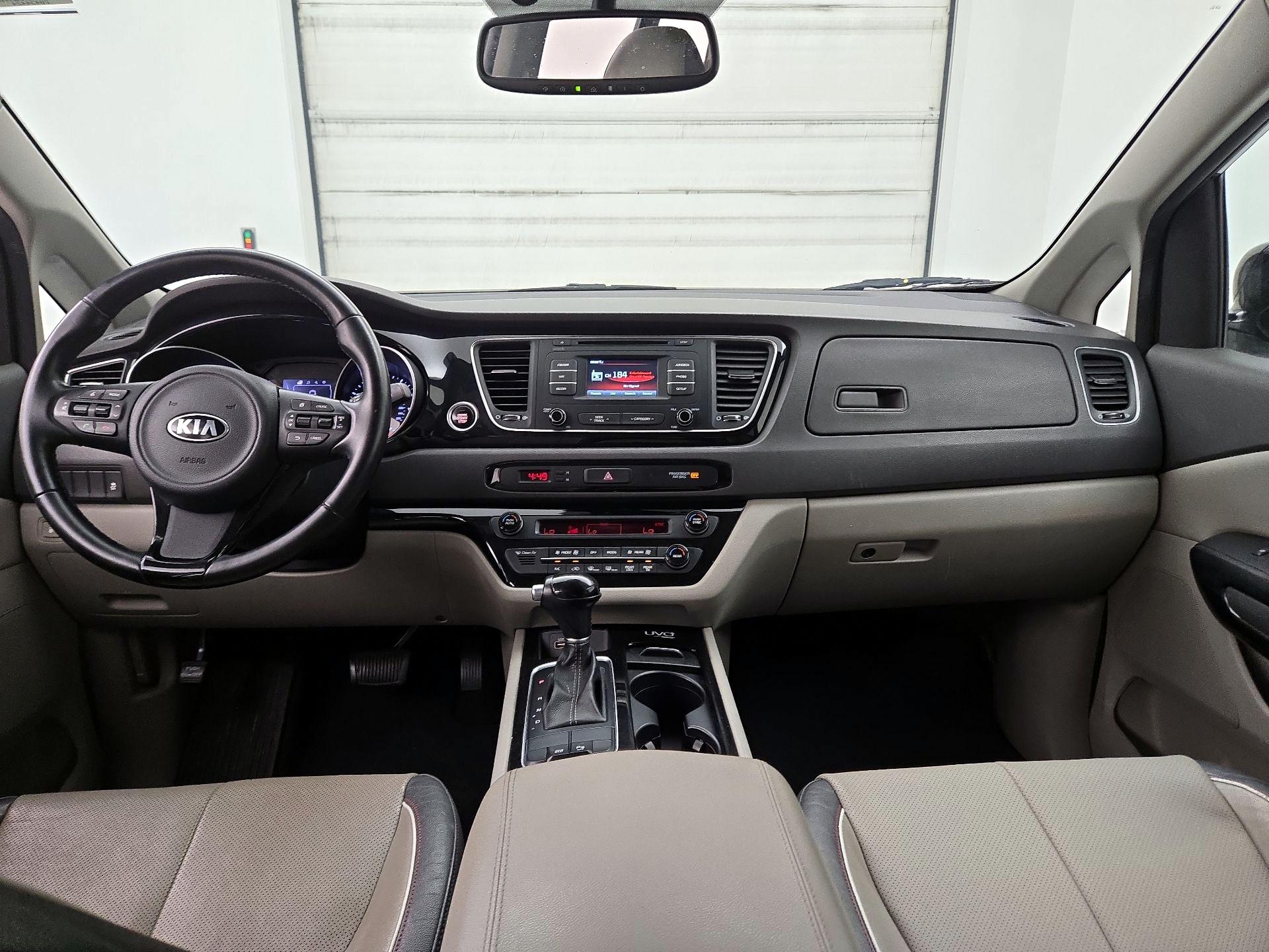 Thumbnail: 2015 Kia Sedona - 9