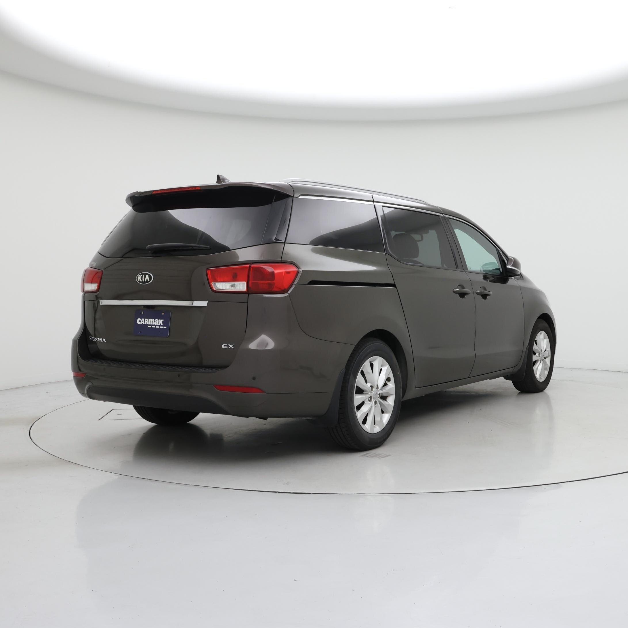 Thumbnail: 2015 Kia Sedona - 8