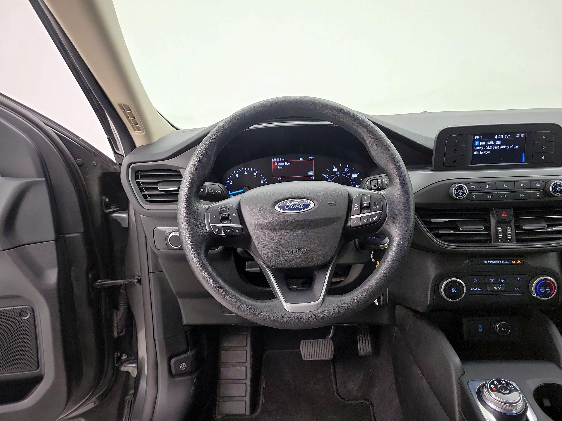 Thumbnail: 2020 Ford Escape - 10