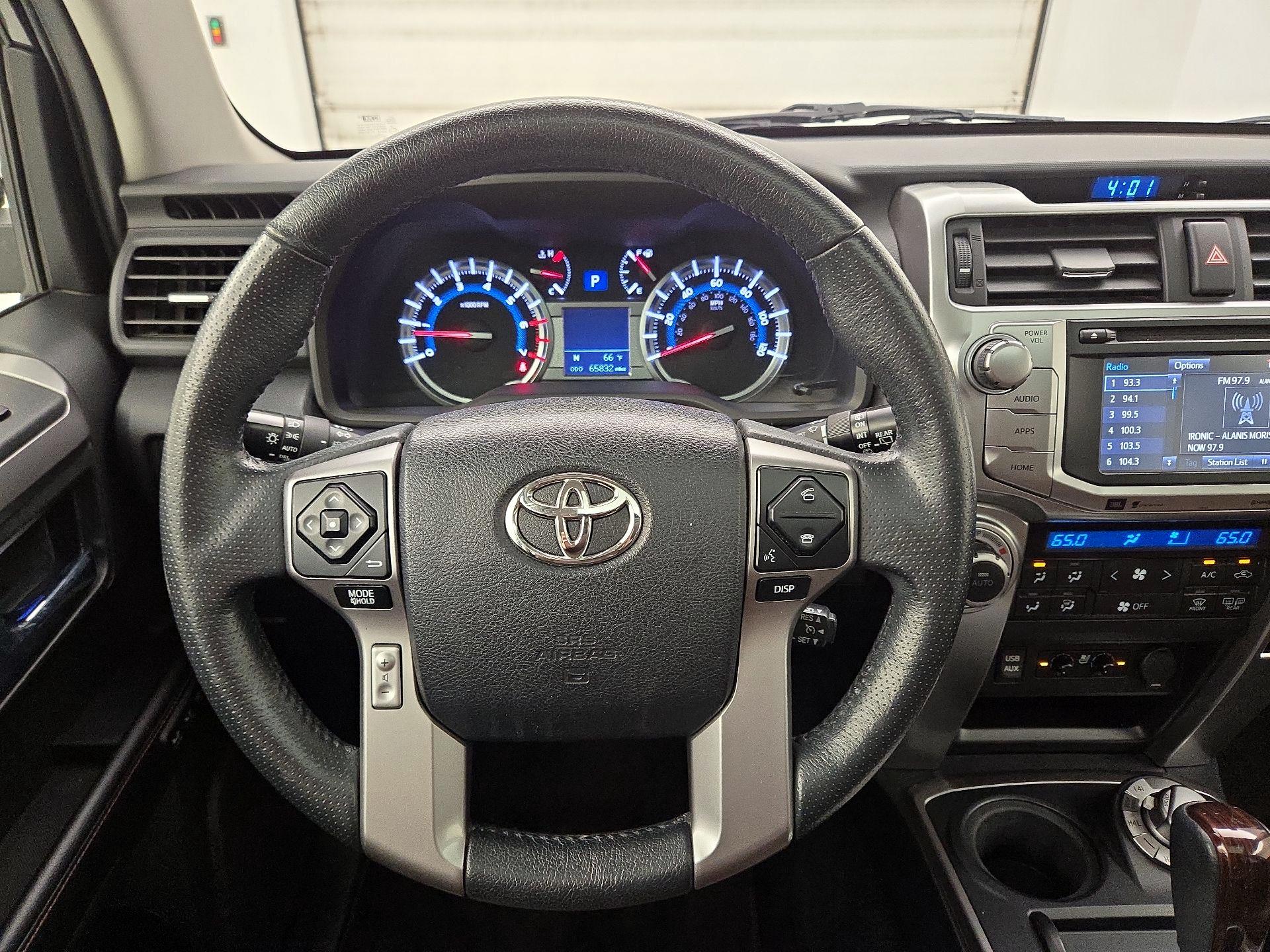 Thumbnail: 2018 Toyota 4Runner - 10