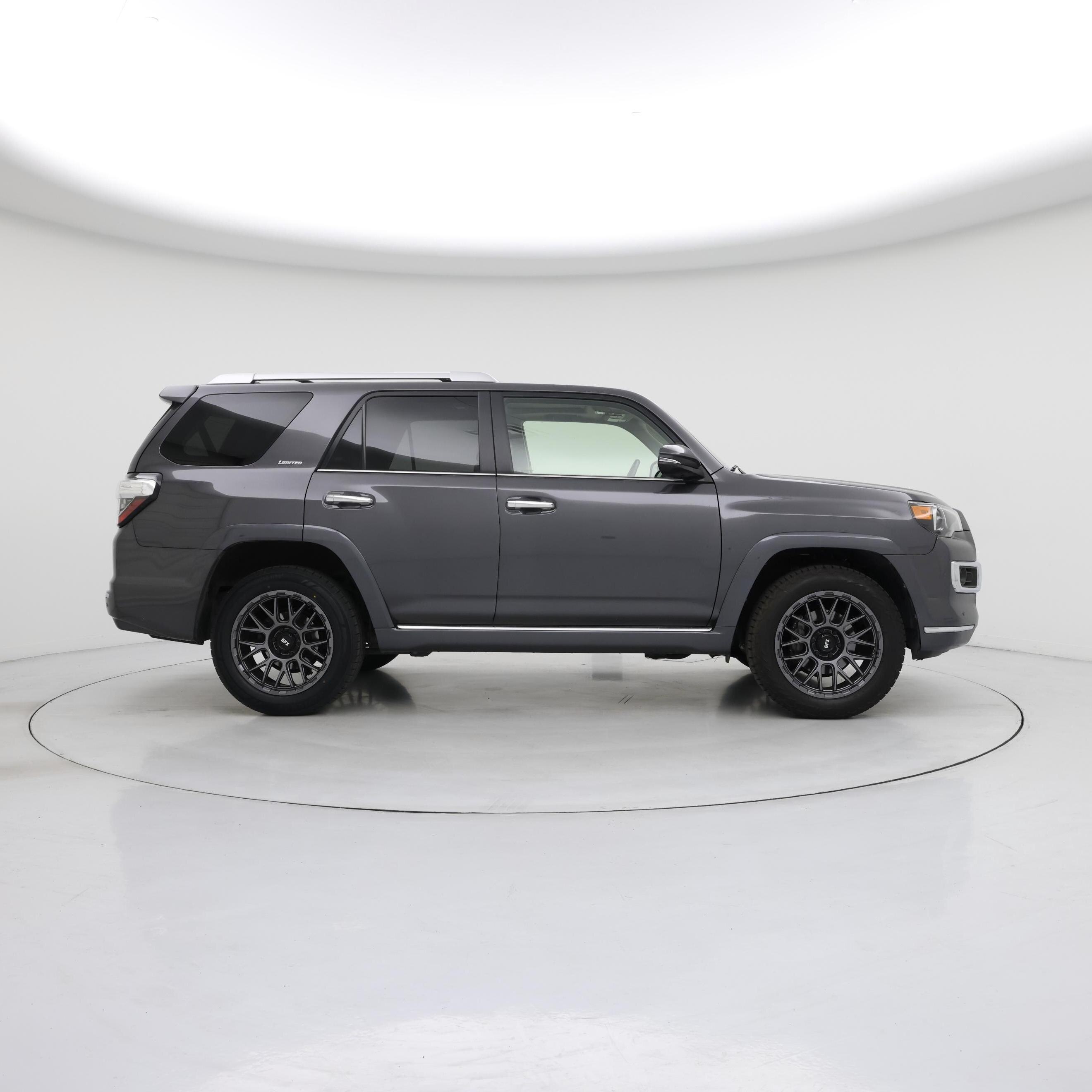 Thumbnail: 2018 Toyota 4Runner - 7