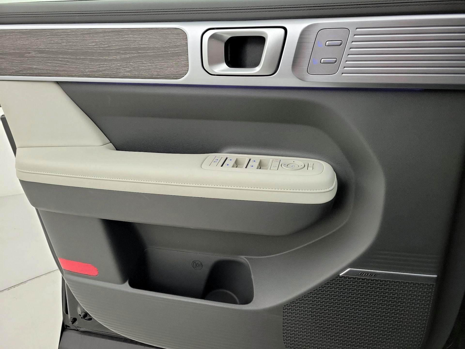 Thumbnail: 2024 Hyundai Santa Fe - 12