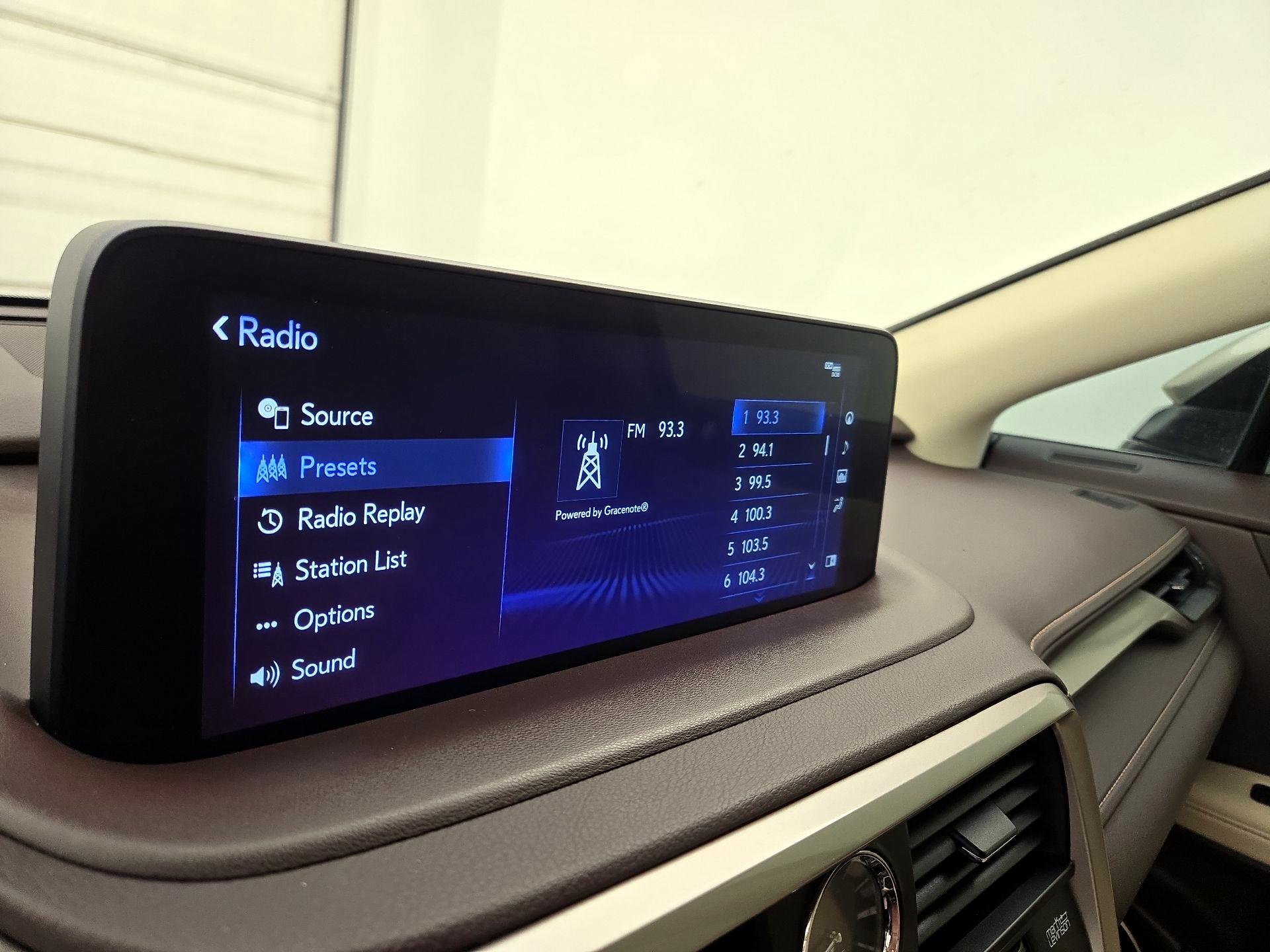 Thumbnail: 2020 Lexus RX - 16