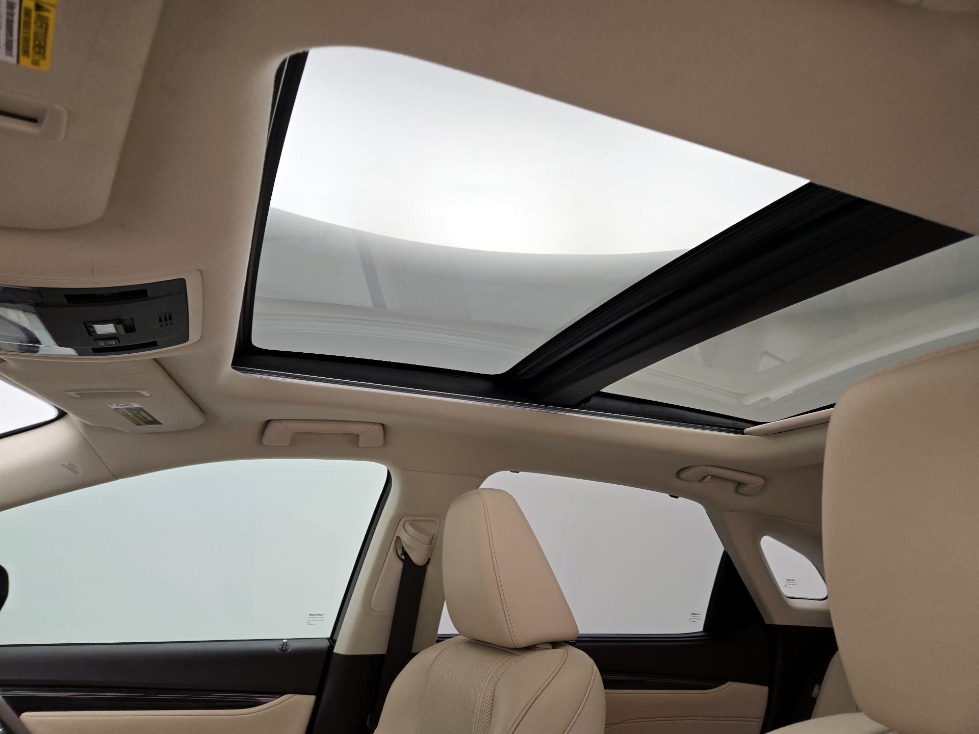 Thumbnail: 2020 Lexus RX - 20