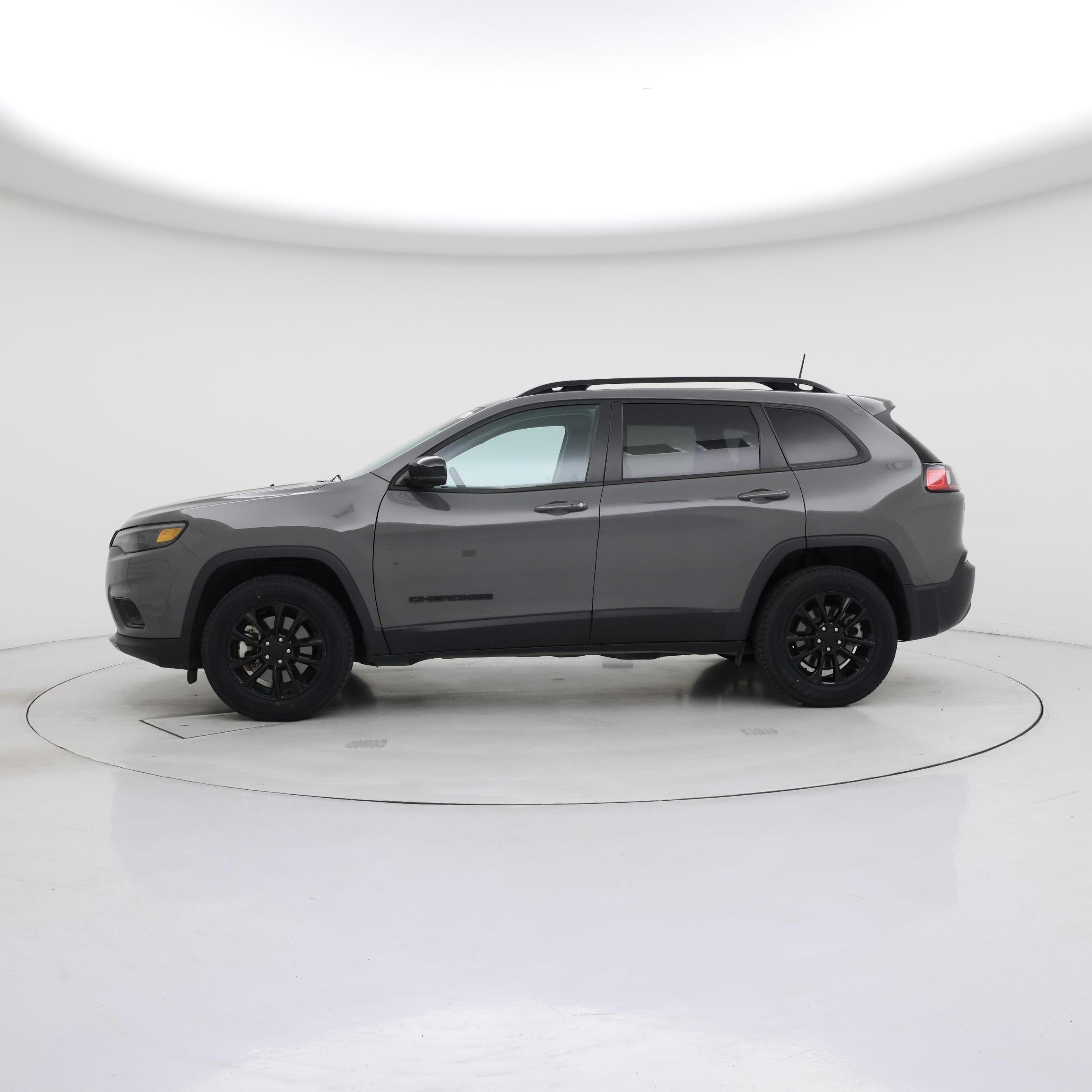 Thumbnail: 2023 Jeep Cherokee - 3