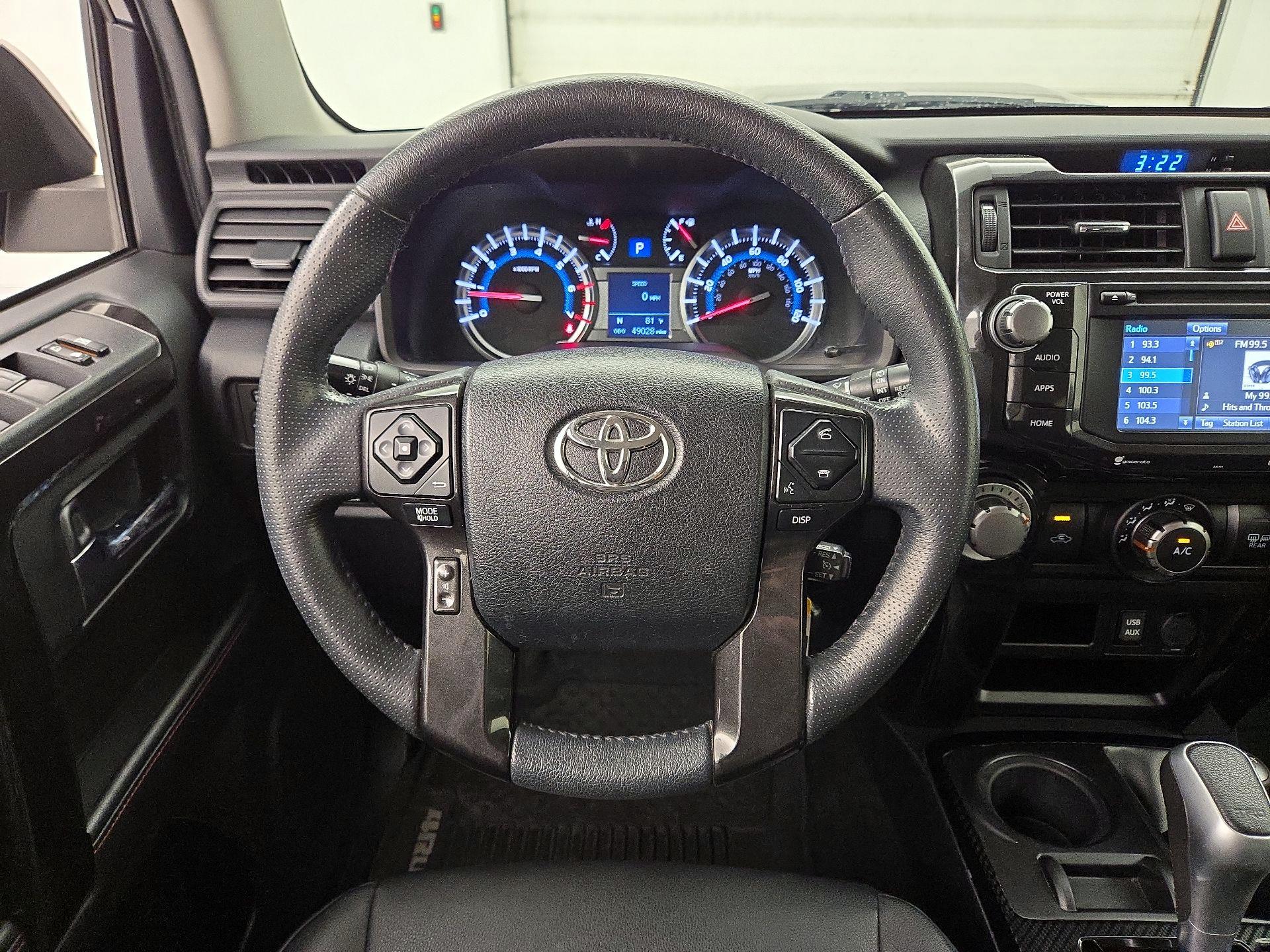 Thumbnail: 2019 Toyota 4Runner - 10