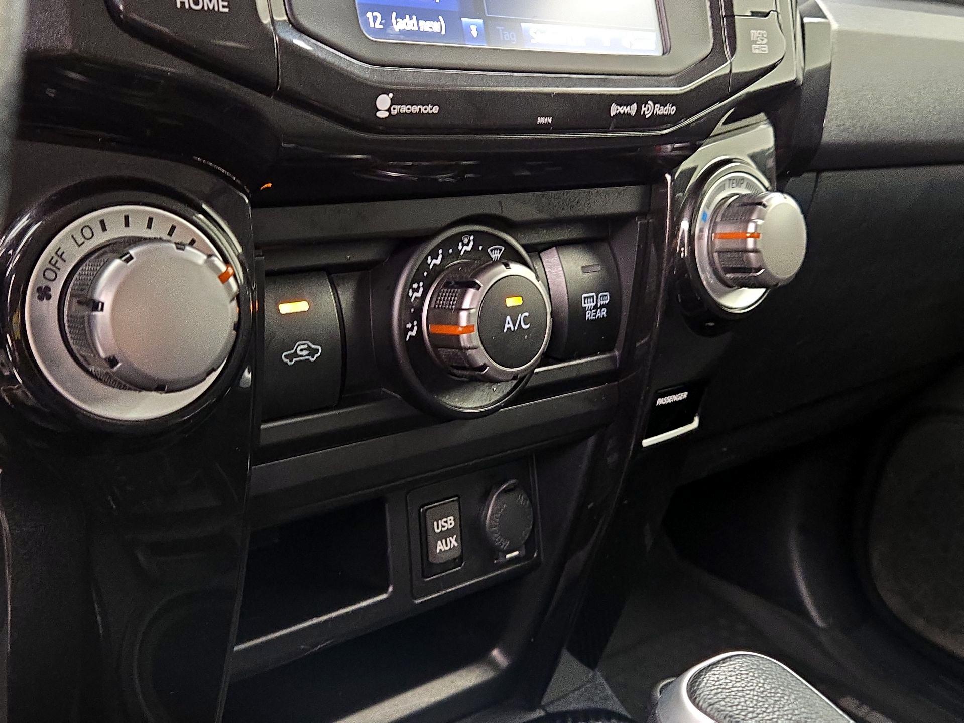 Thumbnail: 2019 Toyota 4Runner - 16