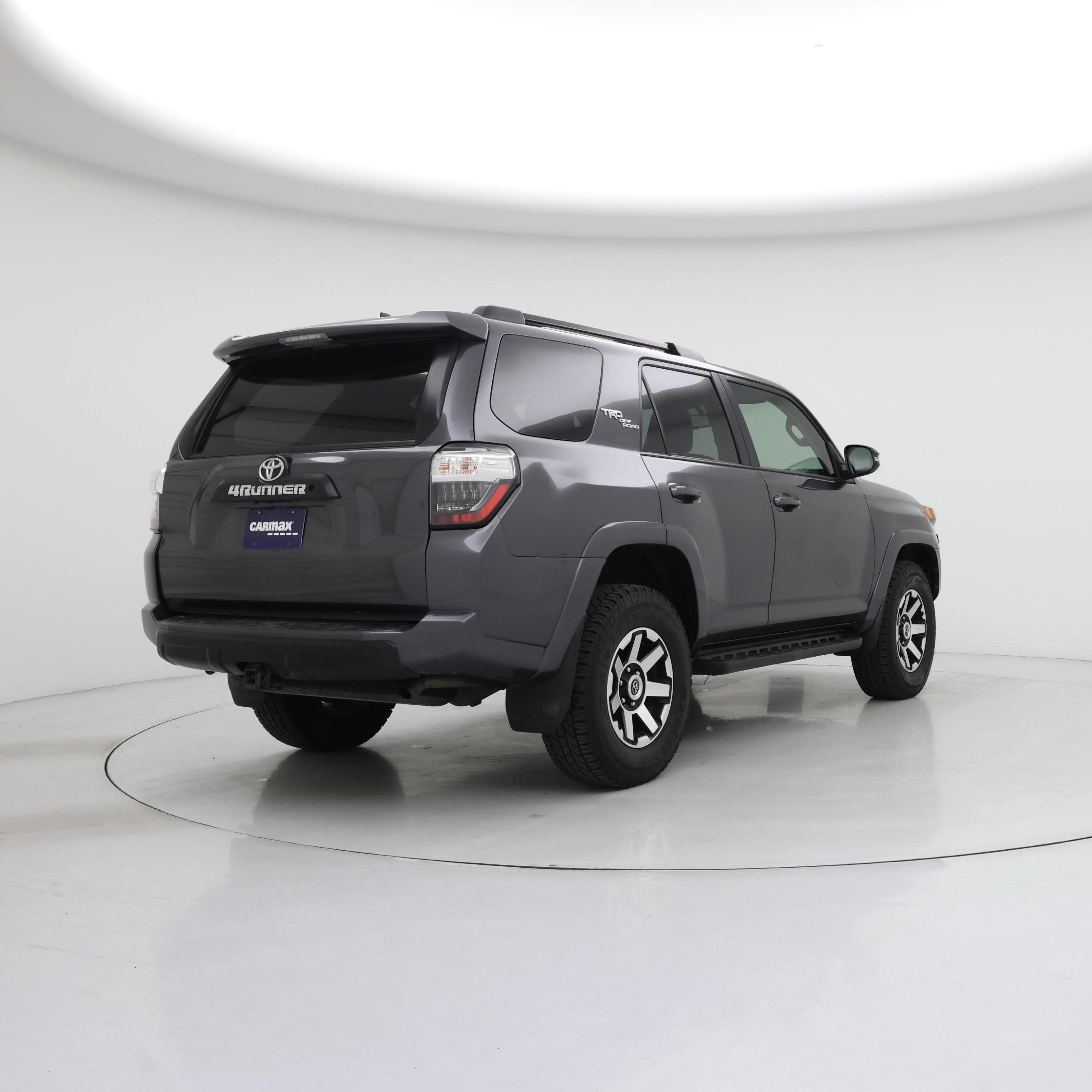 Thumbnail: 2019 Toyota 4Runner - 8