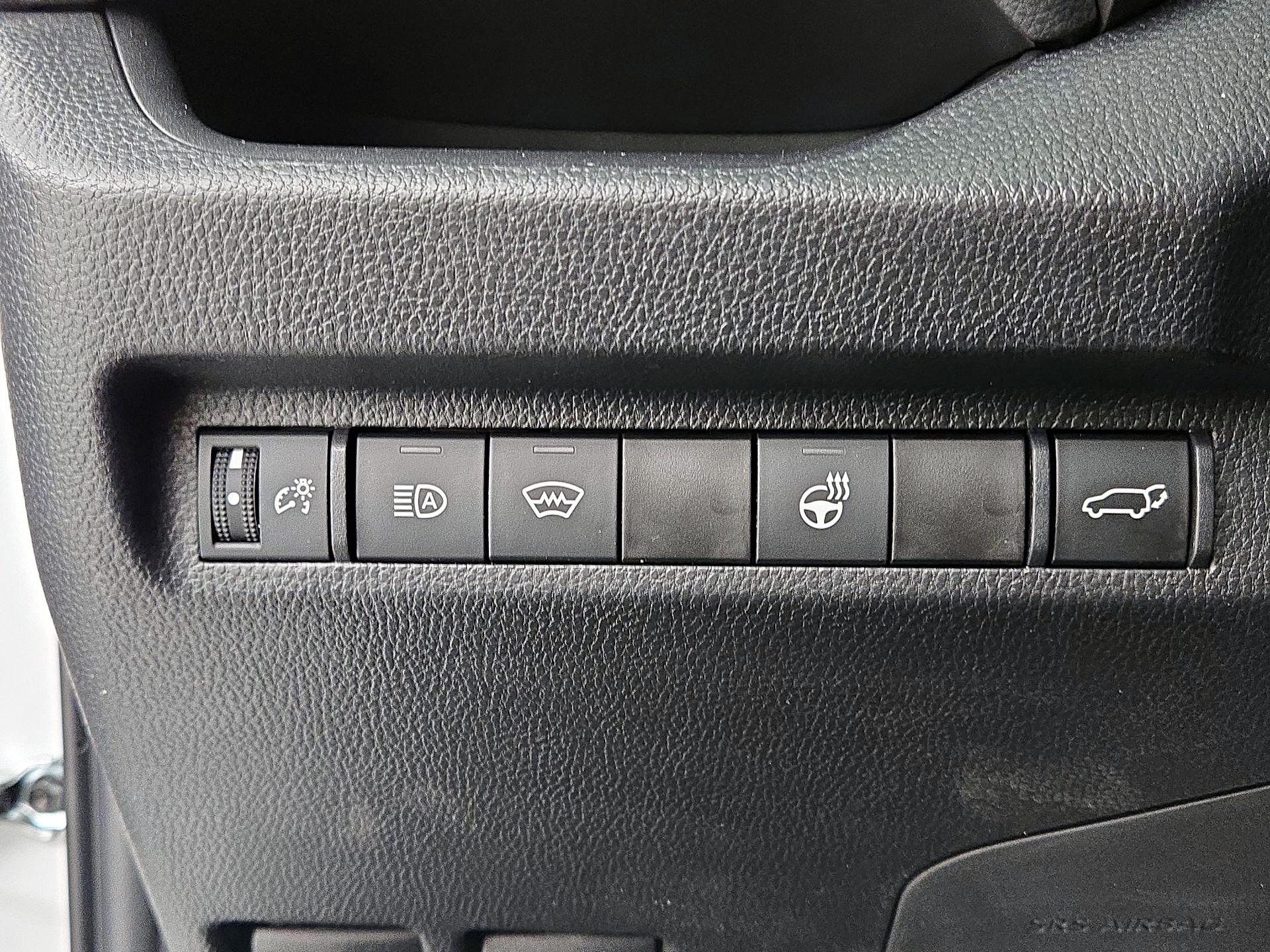 Thumbnail: 2024 Toyota RAV4 - 13