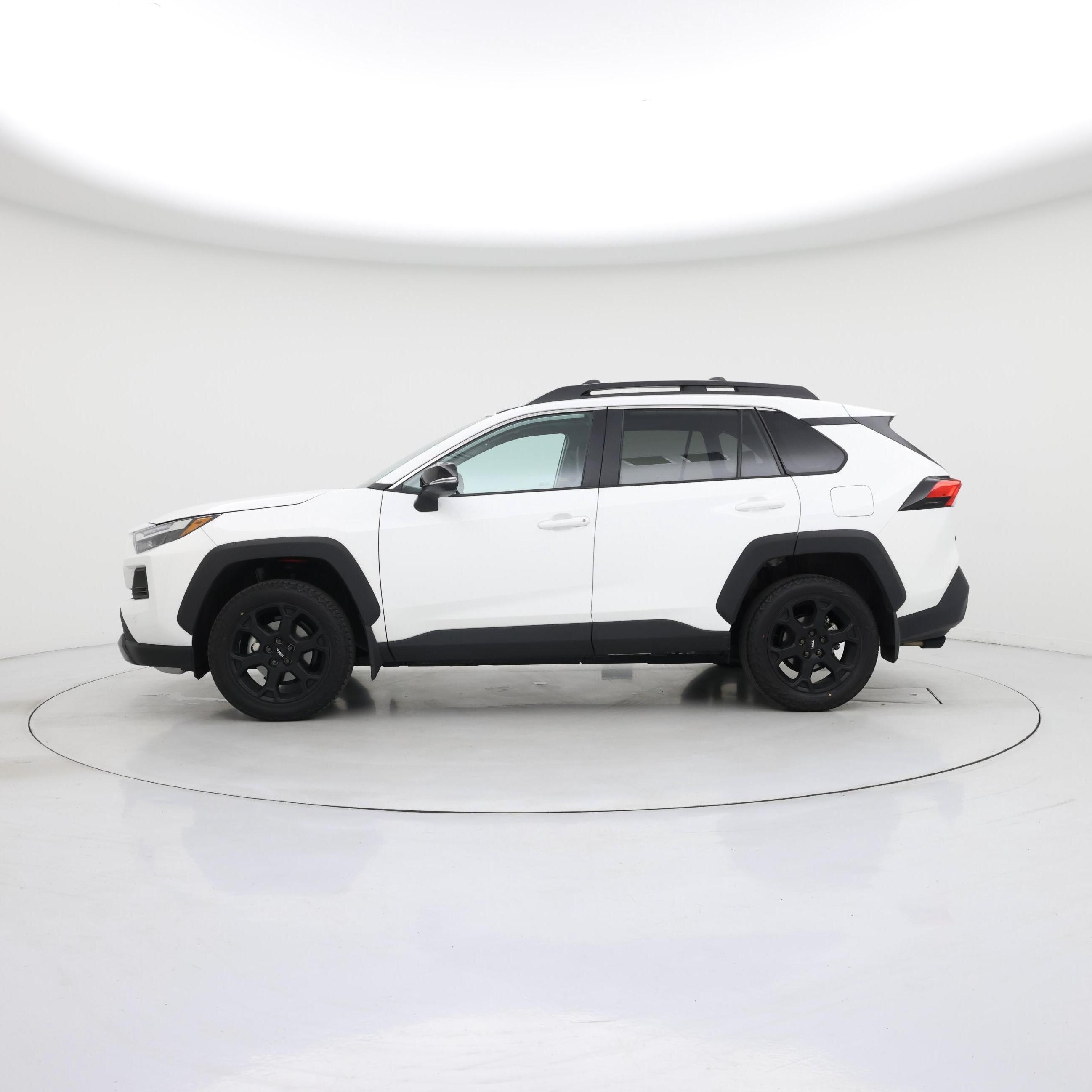 Thumbnail: 2024 Toyota RAV4 - 3