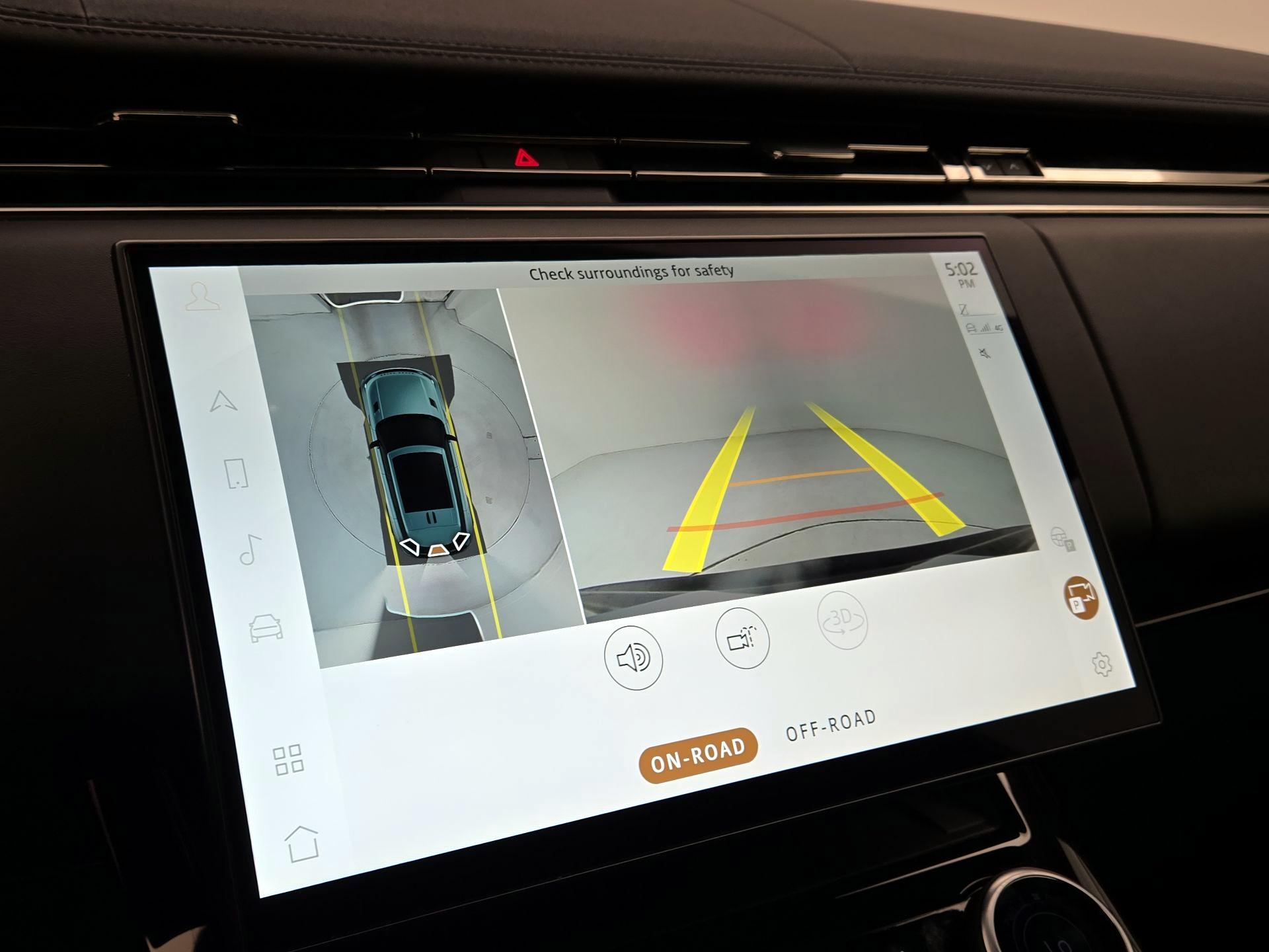 Thumbnail: 2023 Land Rover Range Rover Sport - 15