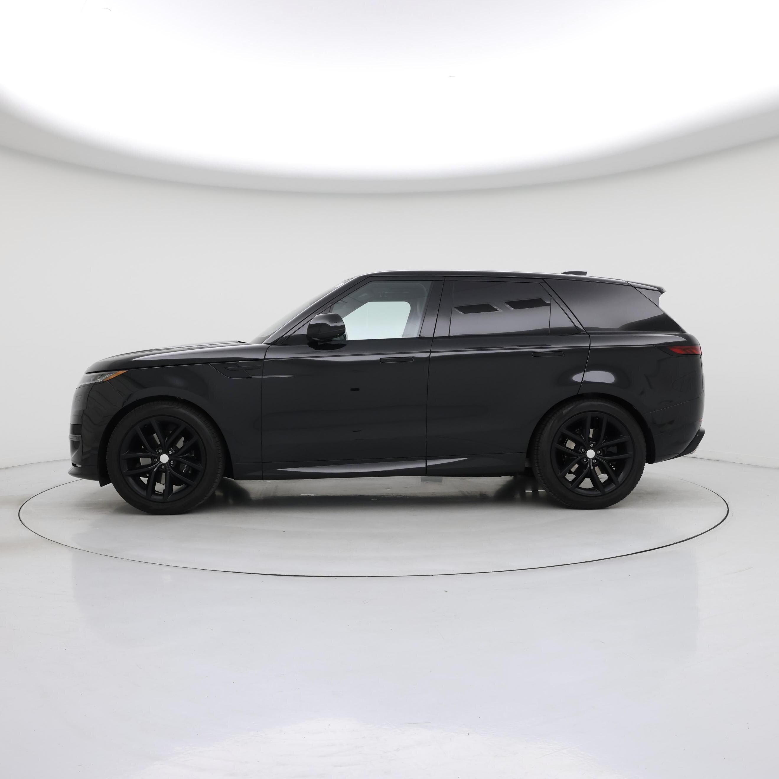 Thumbnail: 2023 Land Rover Range Rover Sport - 3