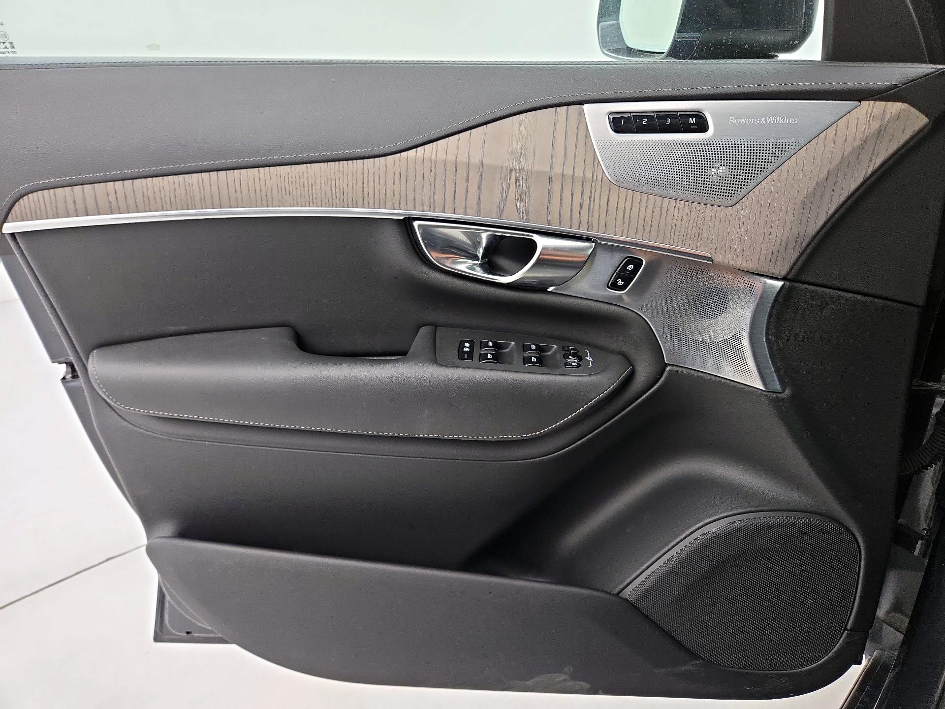 Thumbnail: 2021 Volvo XC90 - 12