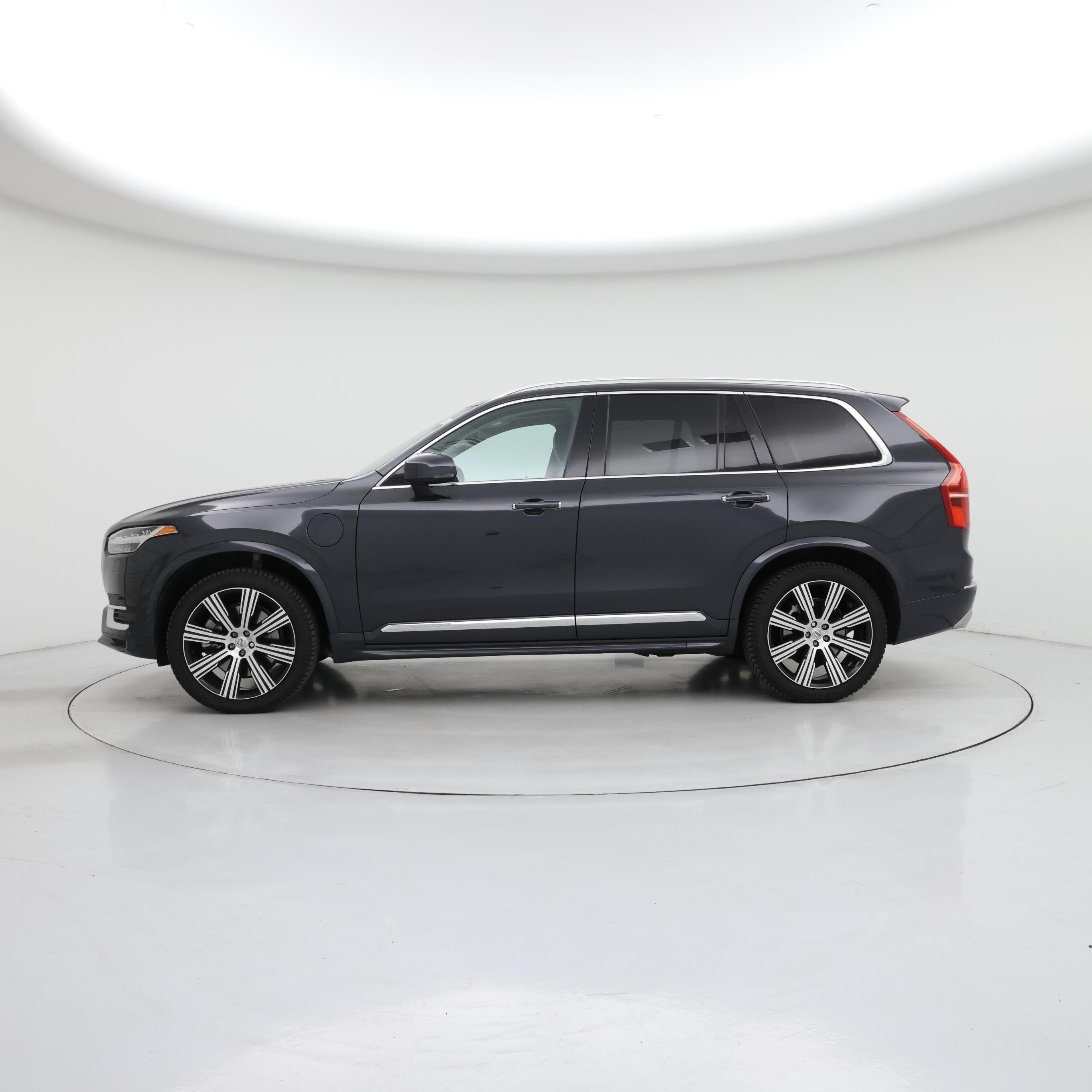 Thumbnail: 2021 Volvo XC90 - 3