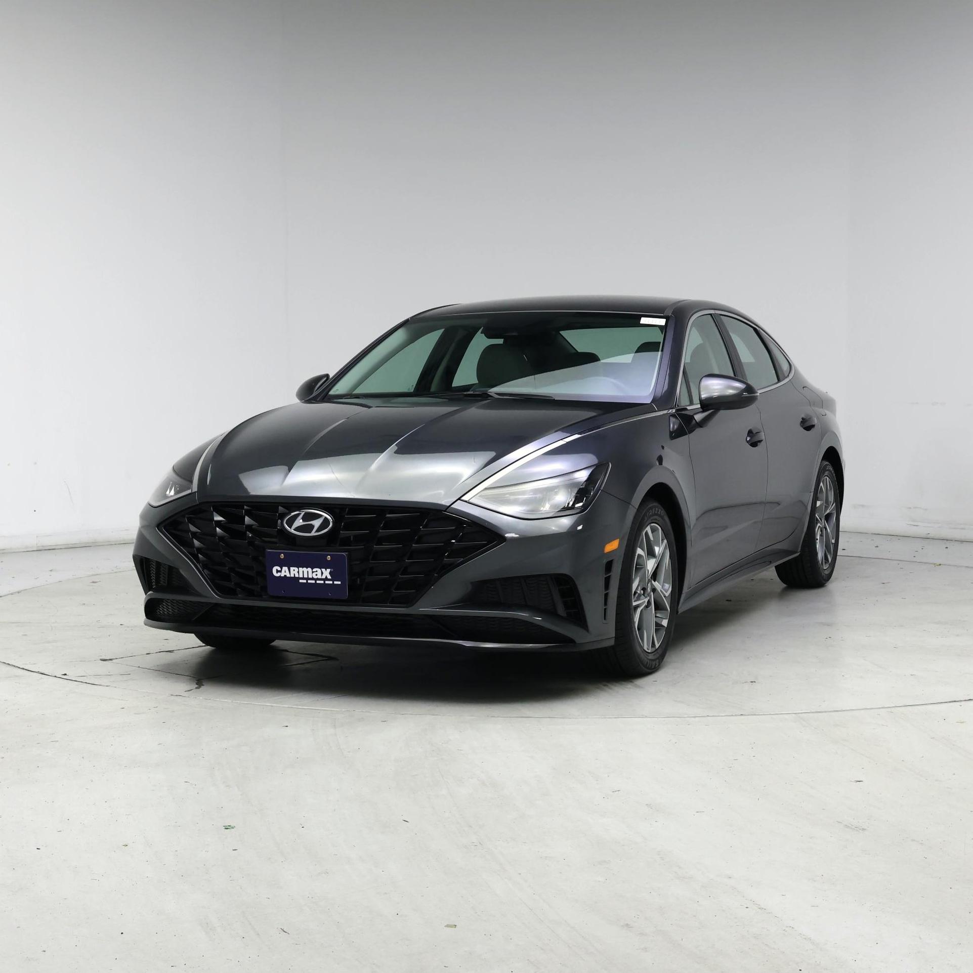 Thumbnail: 2023 Hyundai Sonata - 4