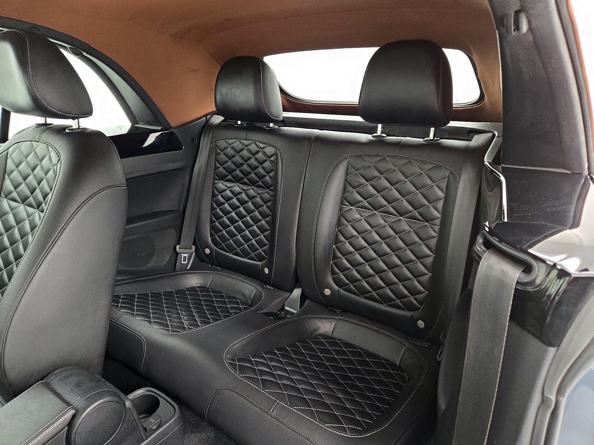 Thumbnail: 2019 Volkswagen Beetle - 19