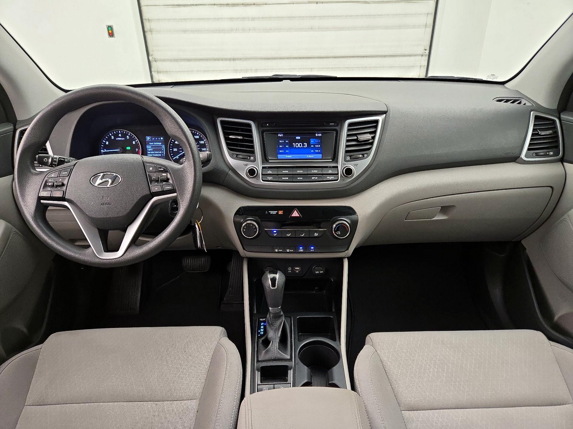 Thumbnail: 2017 Hyundai Tucson - 9