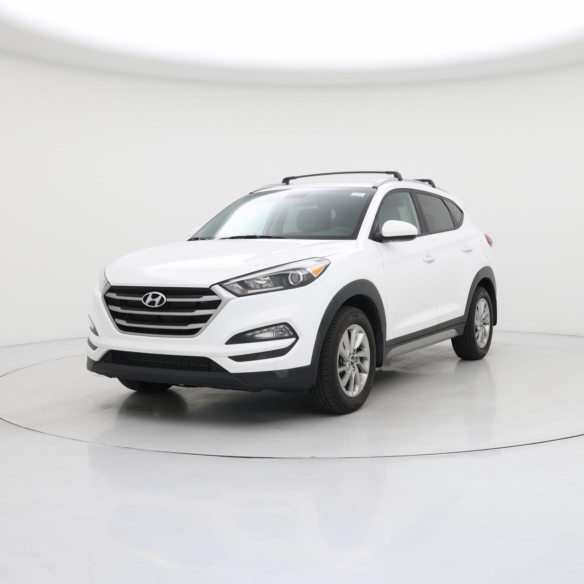 Thumbnail: 2017 Hyundai Tucson - 4