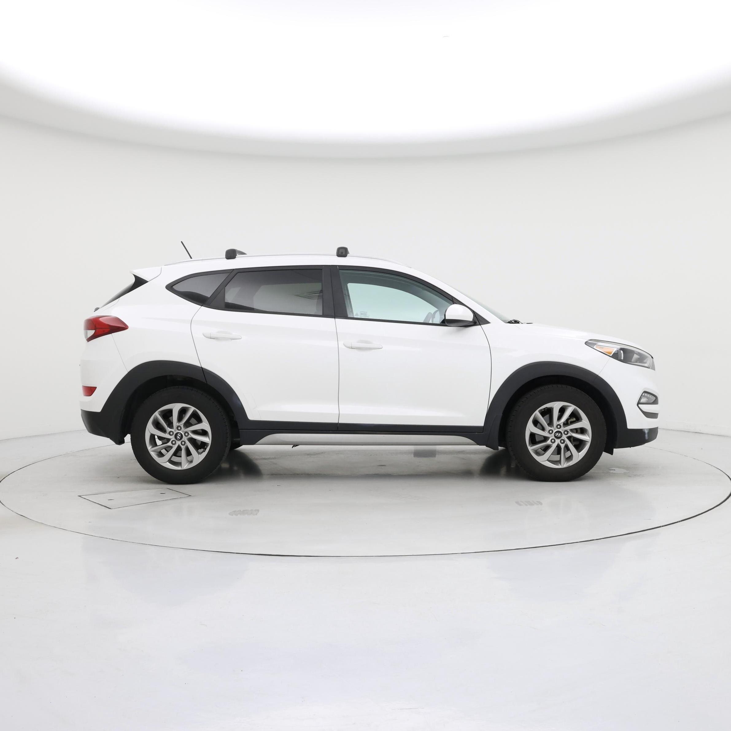 Thumbnail: 2017 Hyundai Tucson - 7