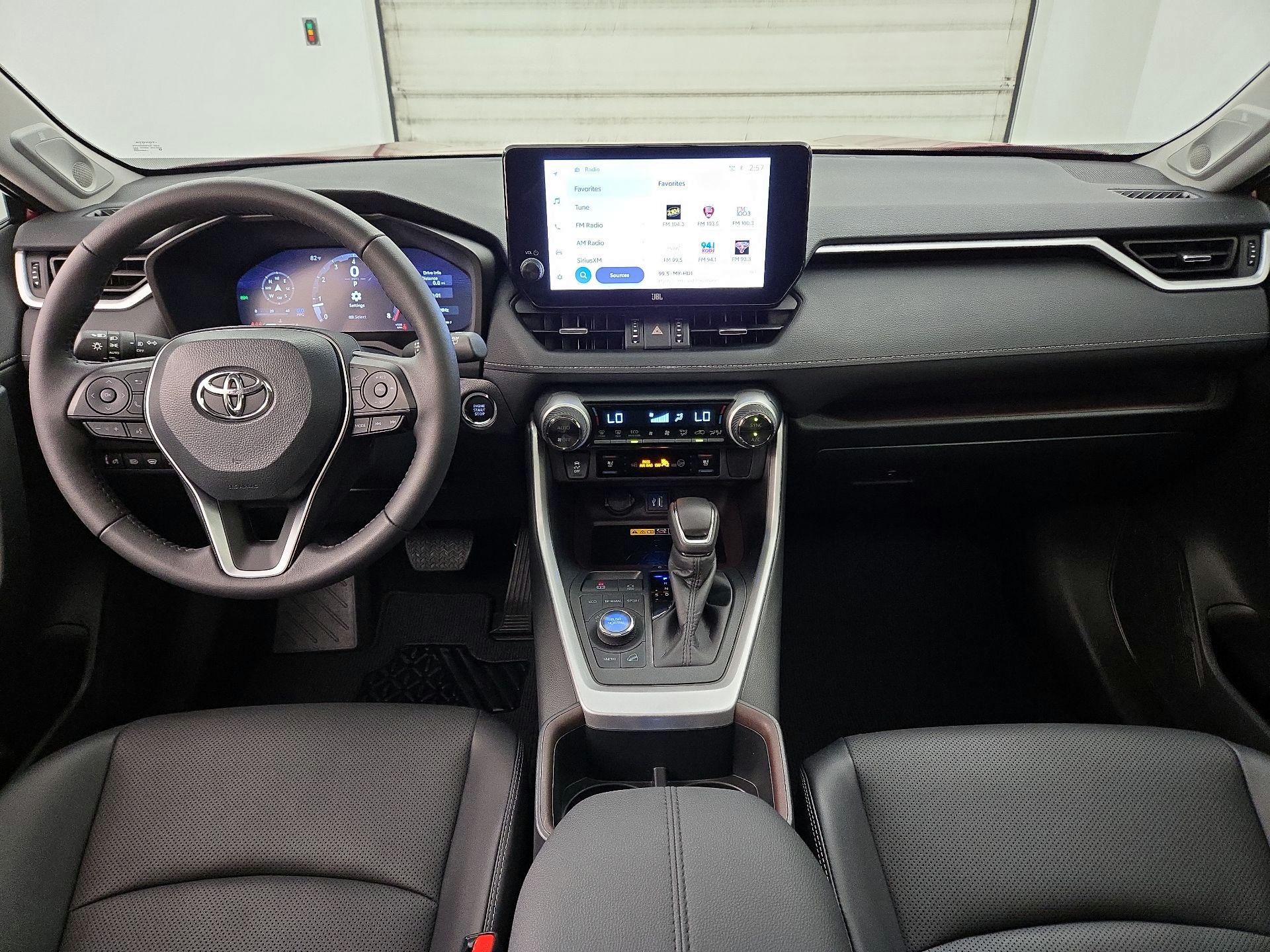 Thumbnail: 2025 Toyota RAV4 - 9