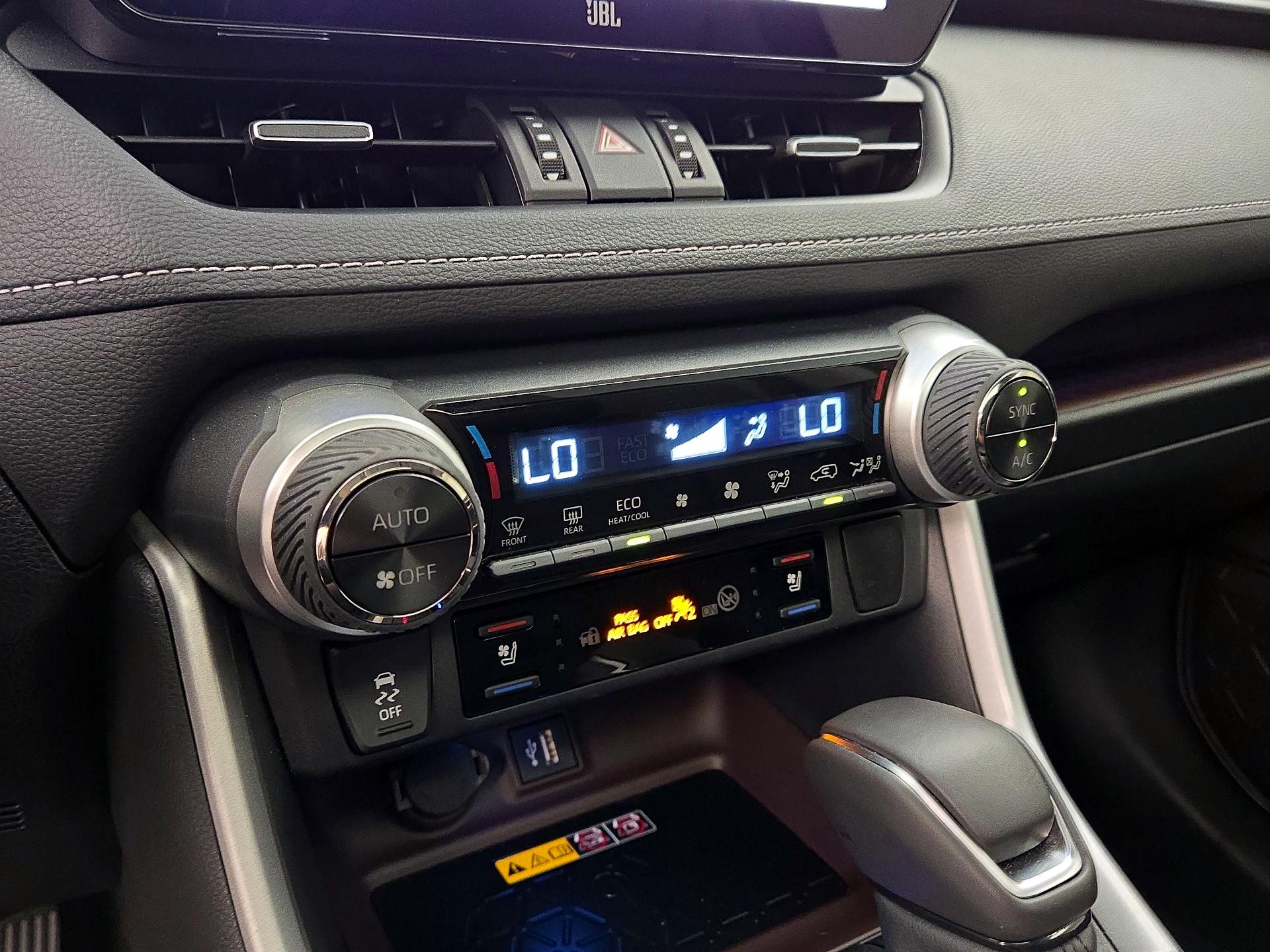 Thumbnail: 2025 Toyota RAV4 - 16