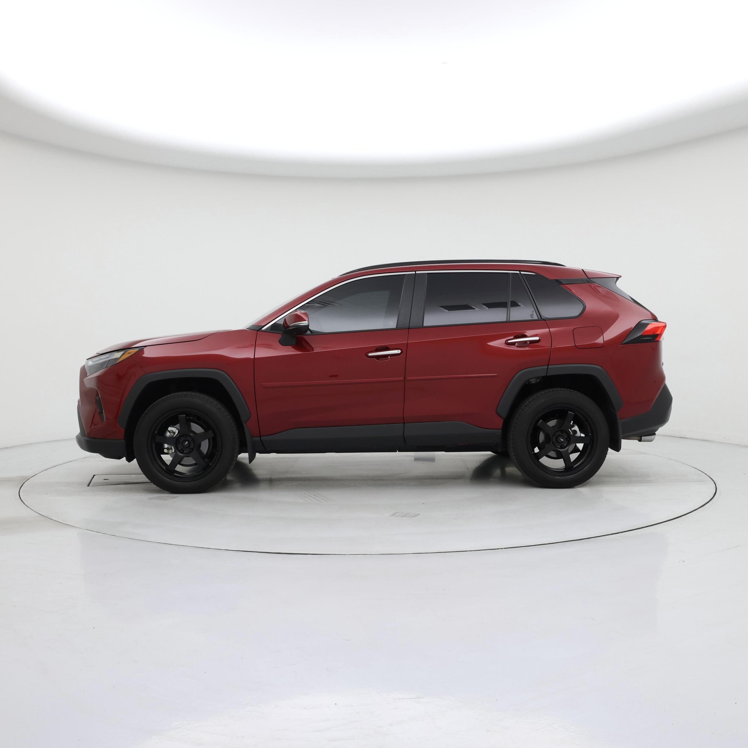 Thumbnail: 2025 Toyota RAV4 - 3